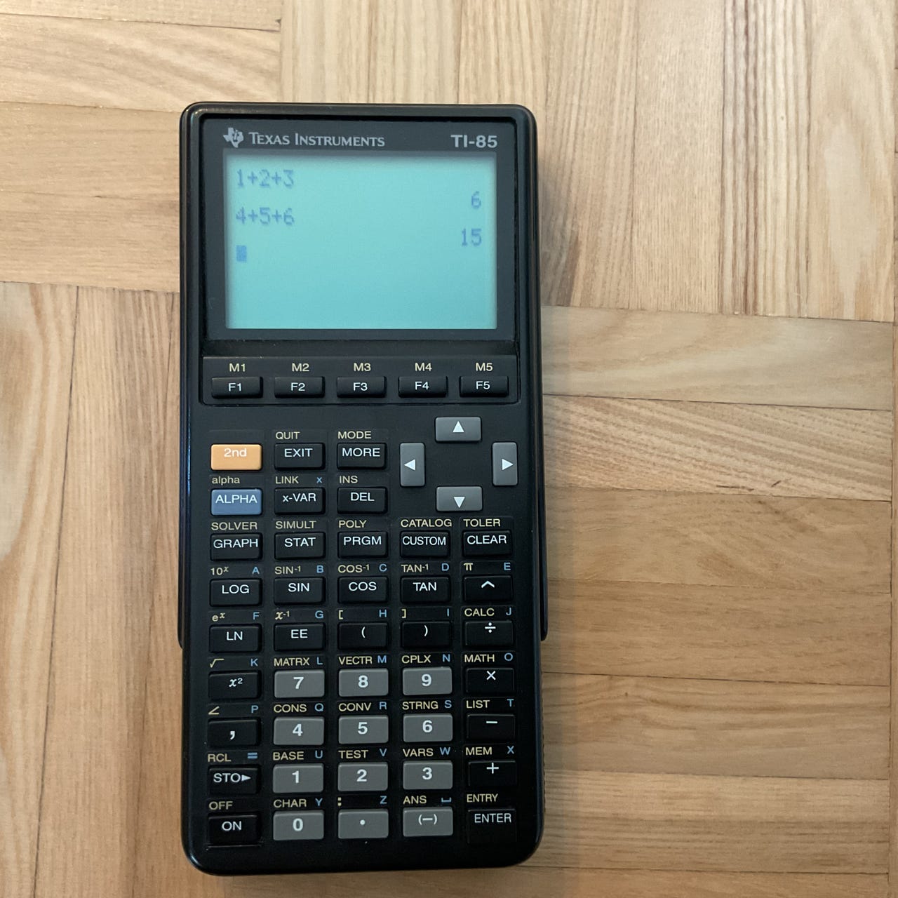 Texas Instruments TI-85 graafinen laskin | Tori