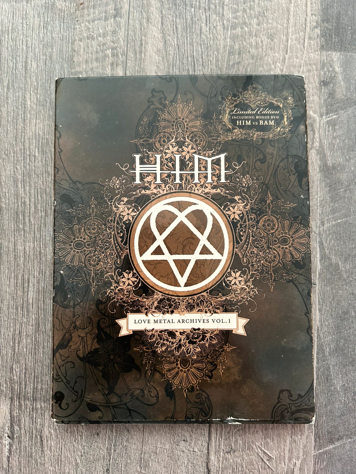HIM, Love Metal Archives Vol.1