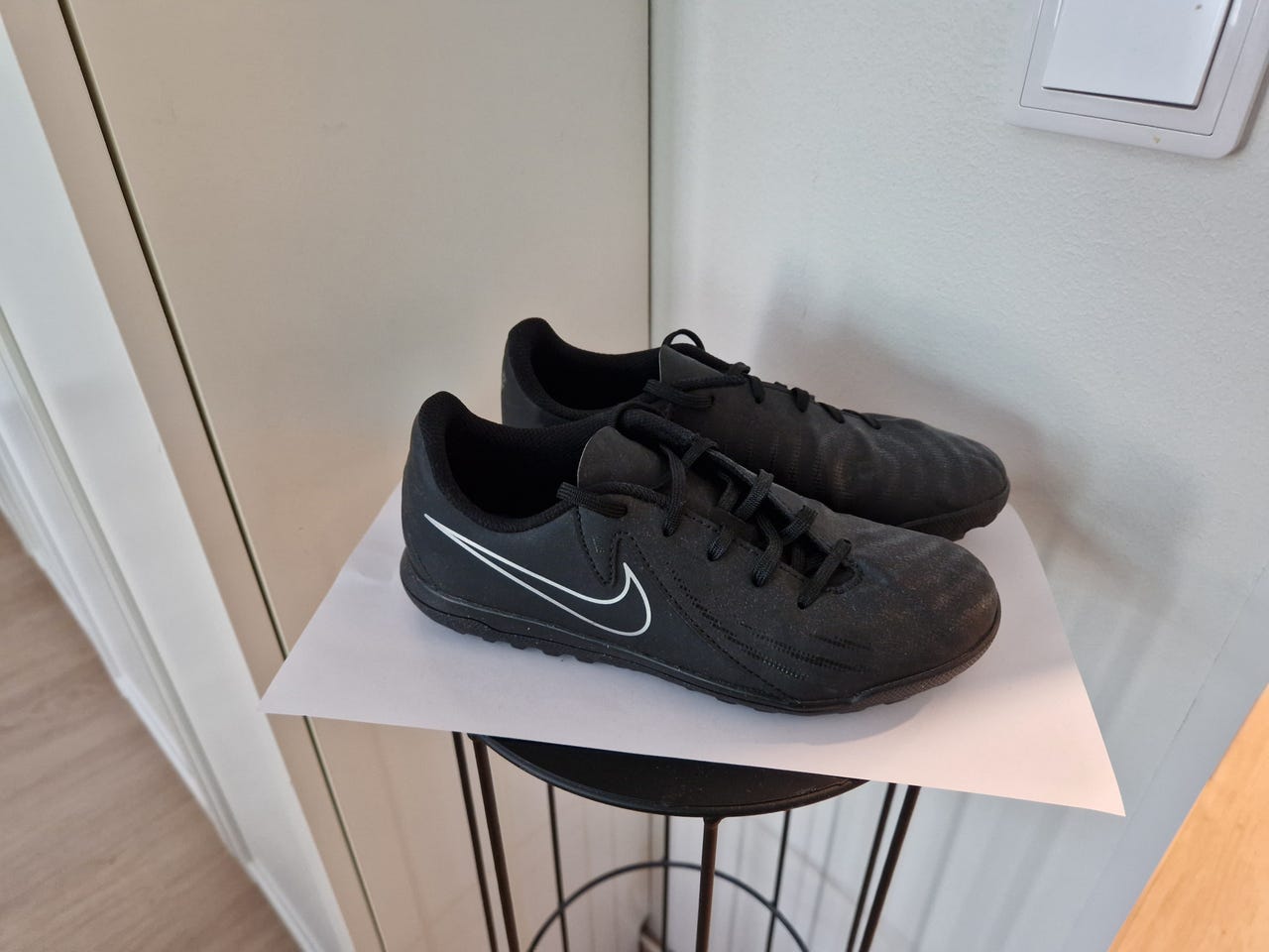 Nike phantom turf -jalkapallokengät