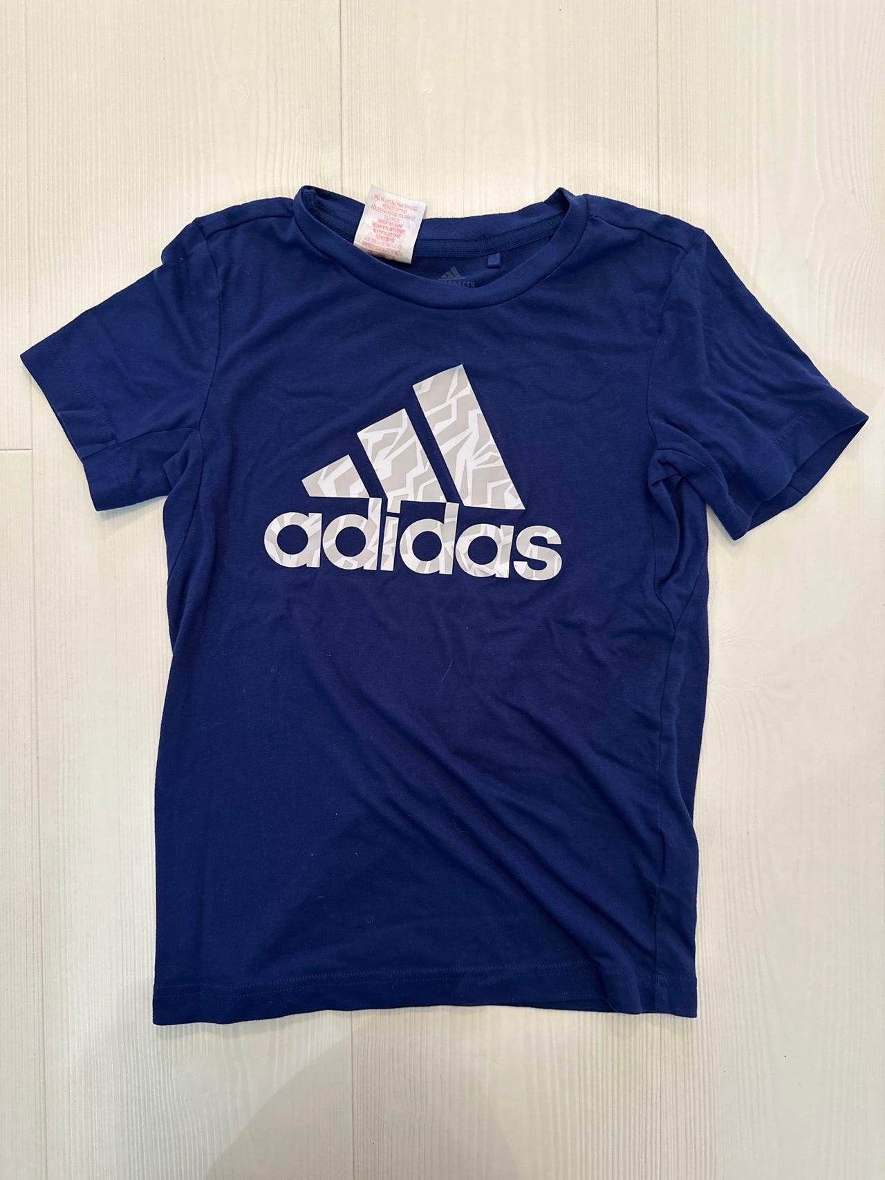 Adidas t-shirt