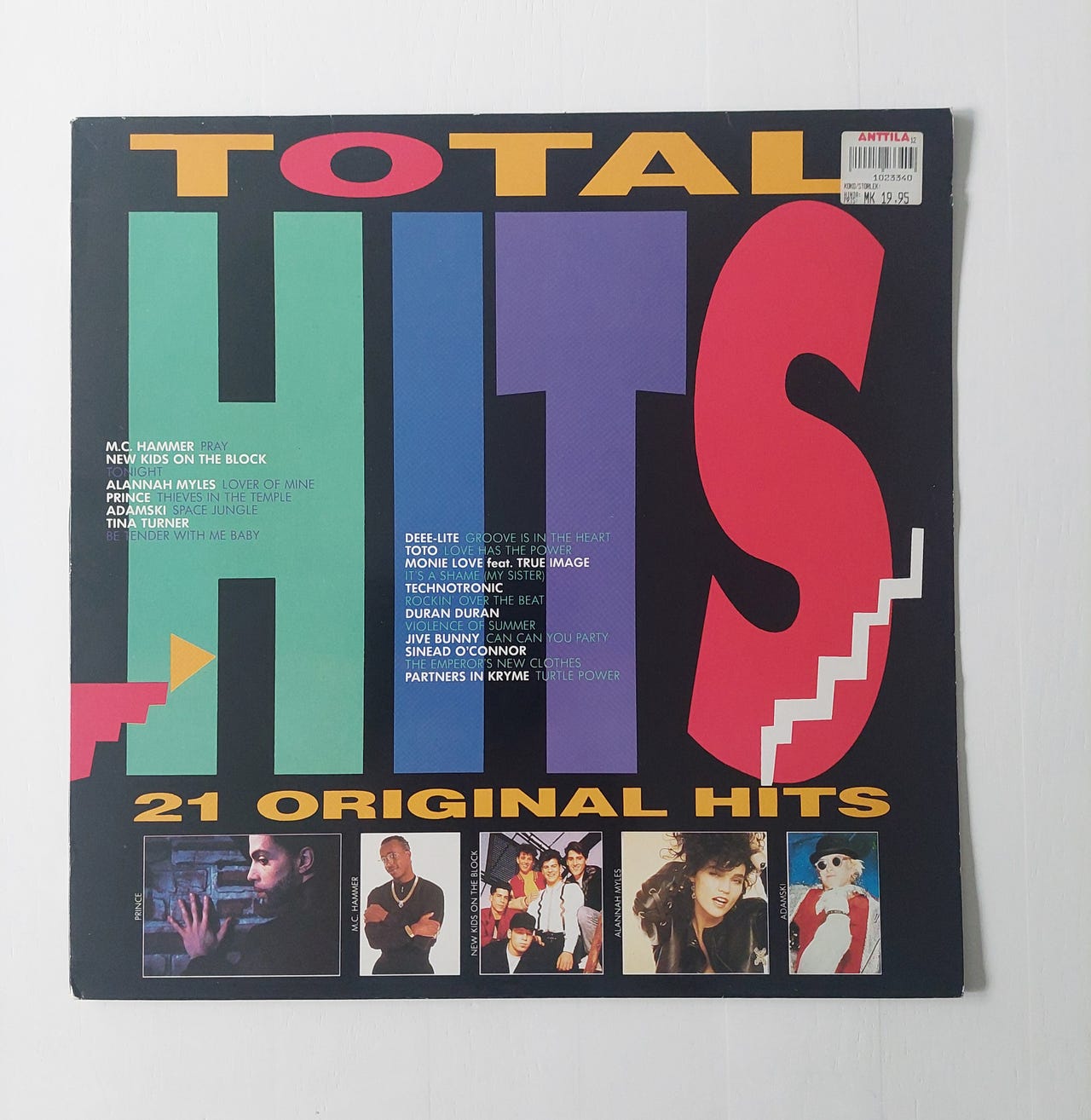 TOTAL HITS