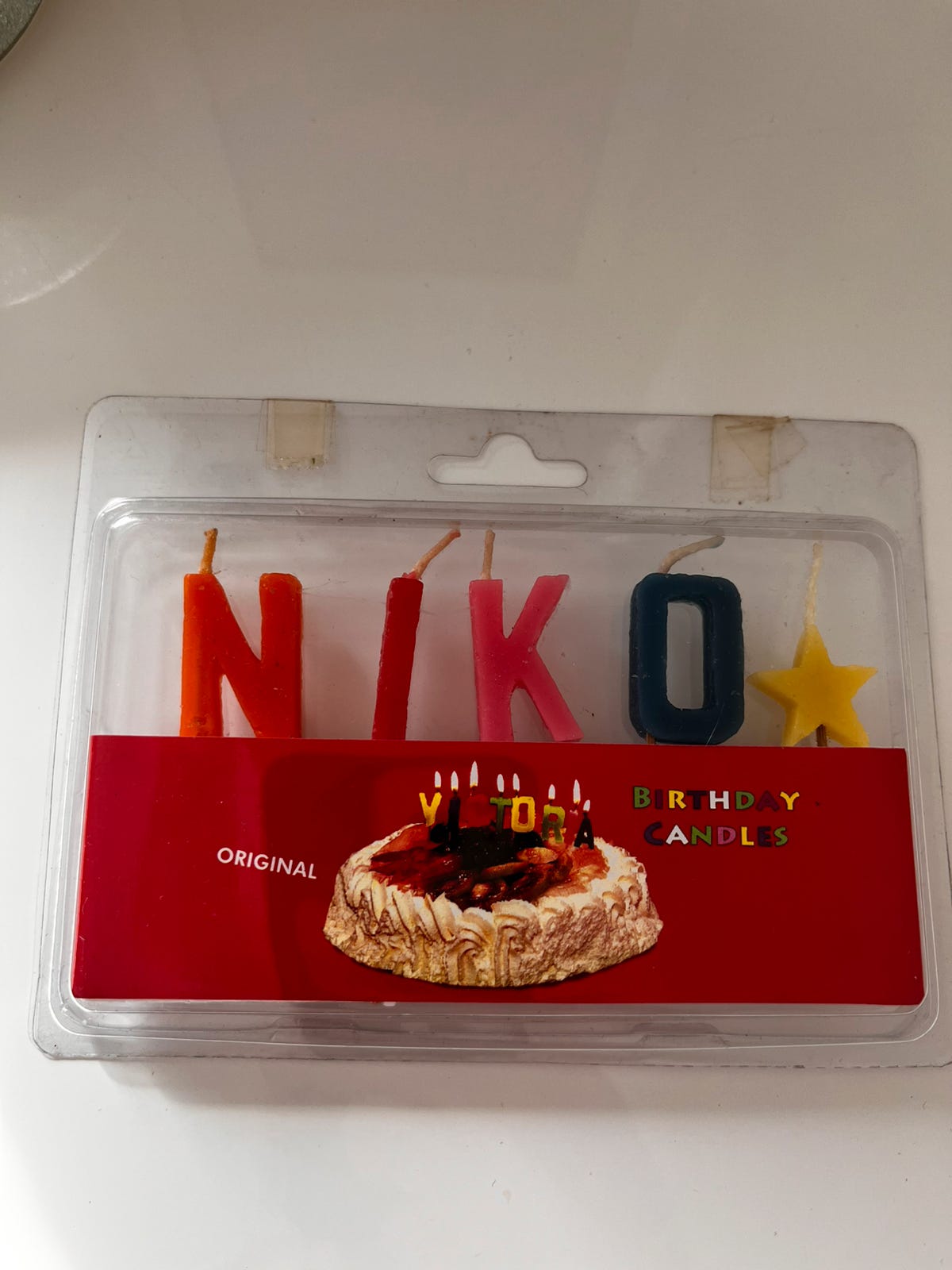 Kakku Koriste Kirjainkynttilät Monivärinen NIKO