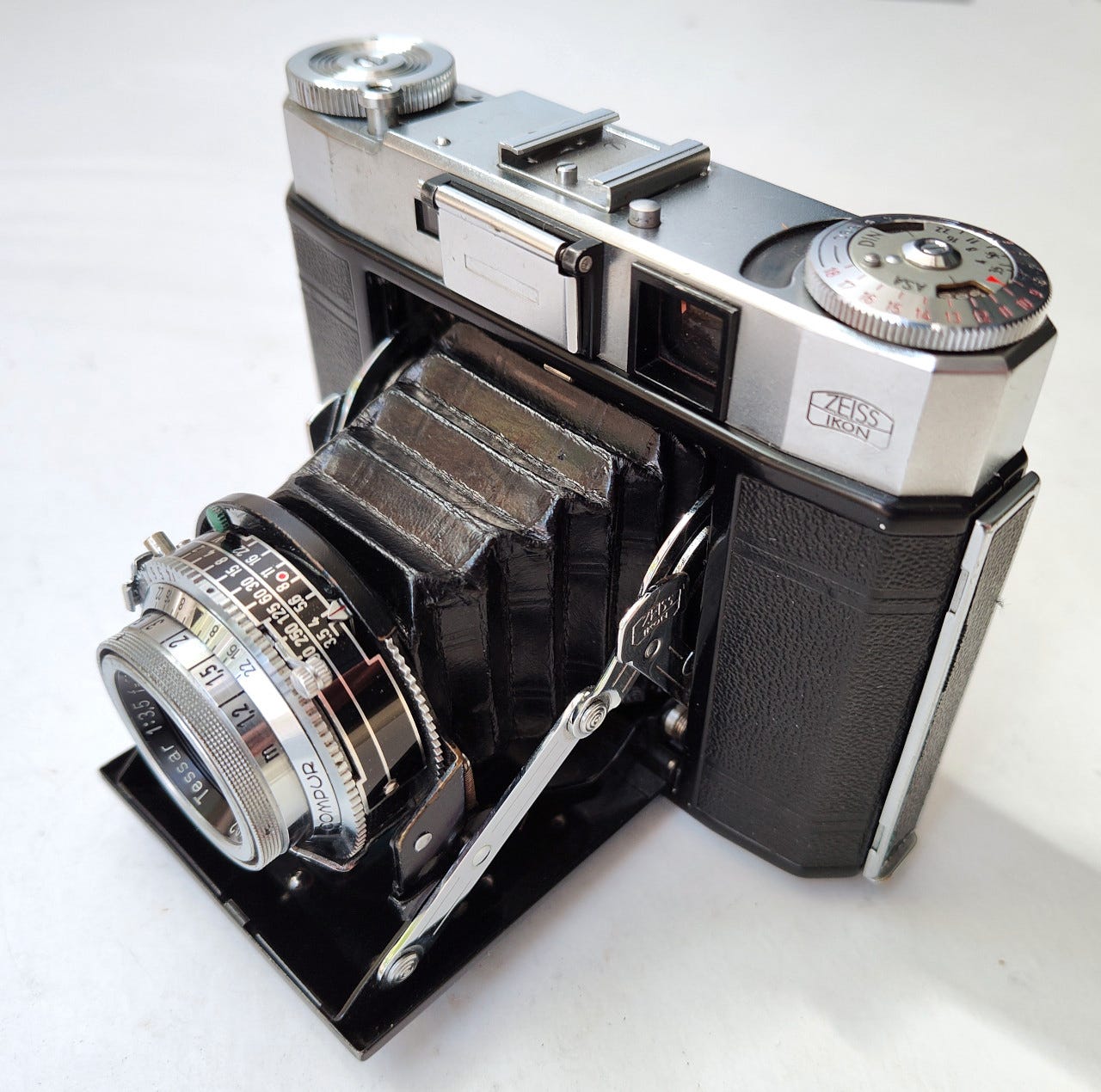 Zeiss Ikon Super Ikonta 534/16 IV 120 rullafilmikamera - Tessar