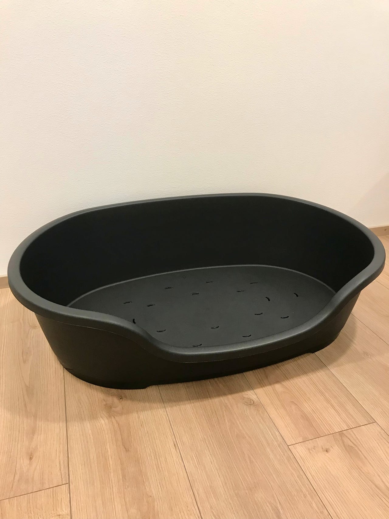 Musta muovipeti 92 cm
