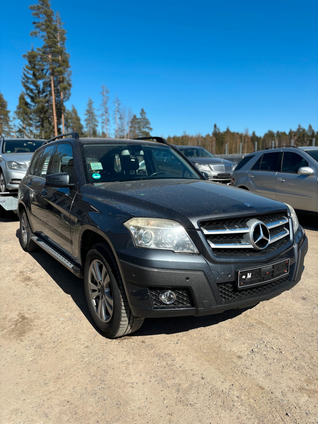 Mercedes GLK 320cdi -08 MYYDÄÄN OSINA