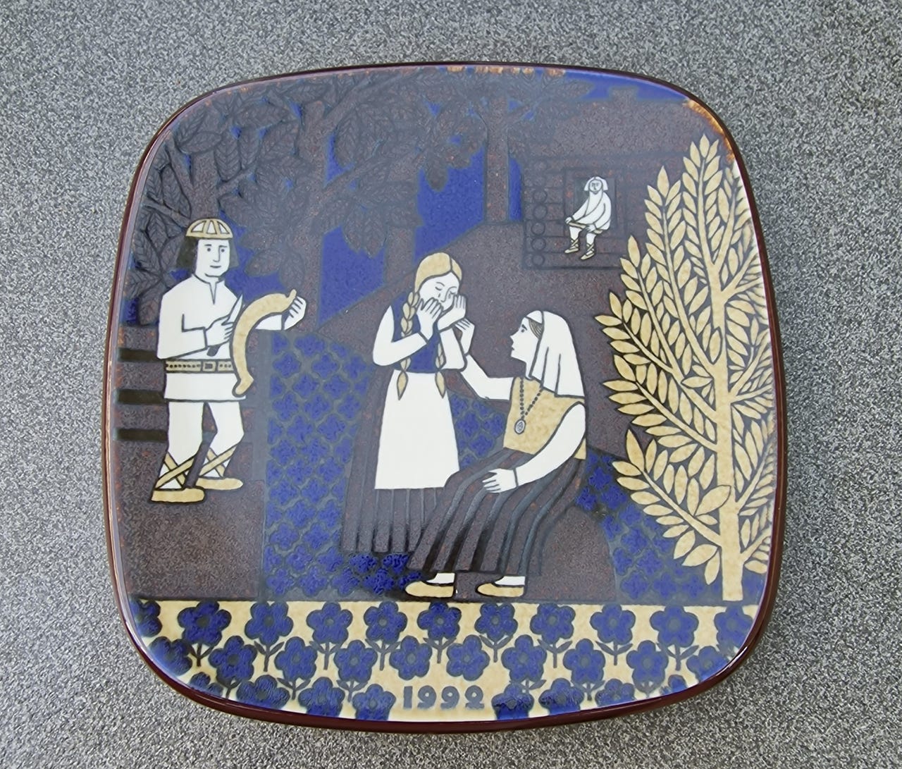 Arabia Kalevala vuosilautanen 1992