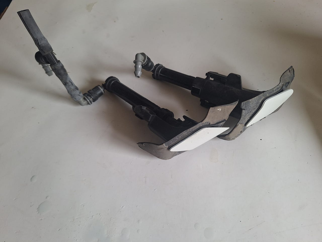 Bmw f30/31 ajovalon pesurit