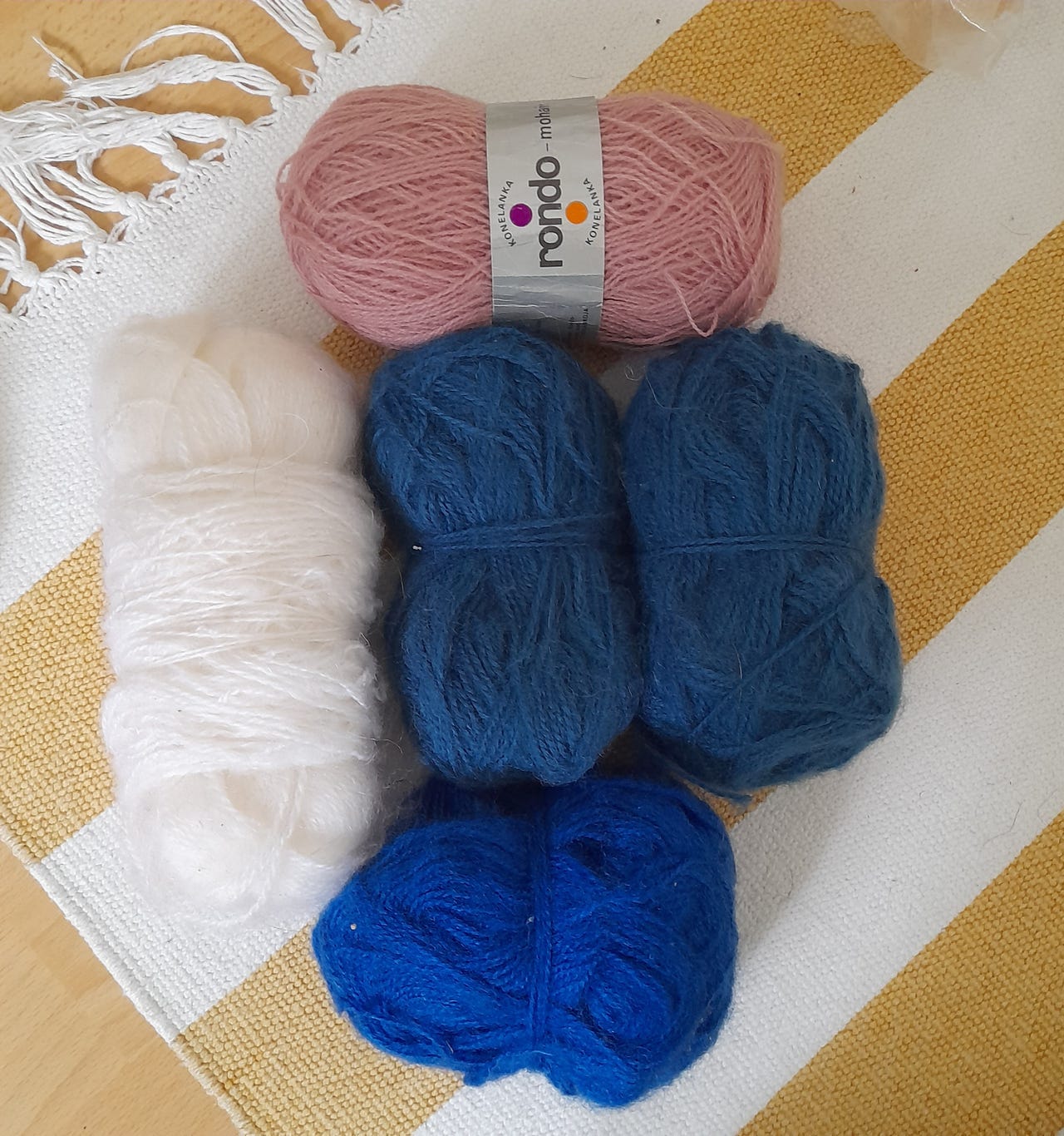 Mohair lankaa.
