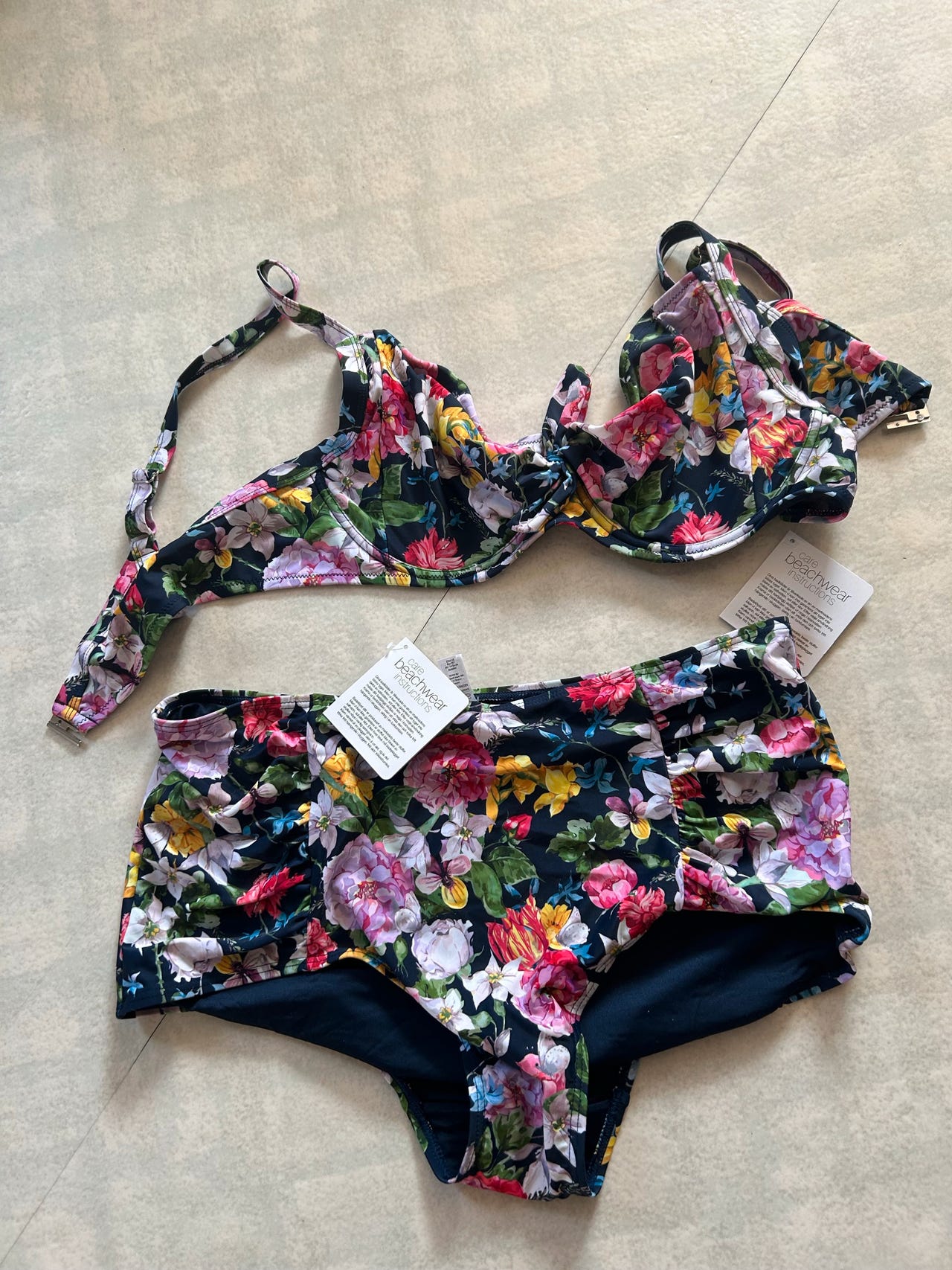 Bikinit
