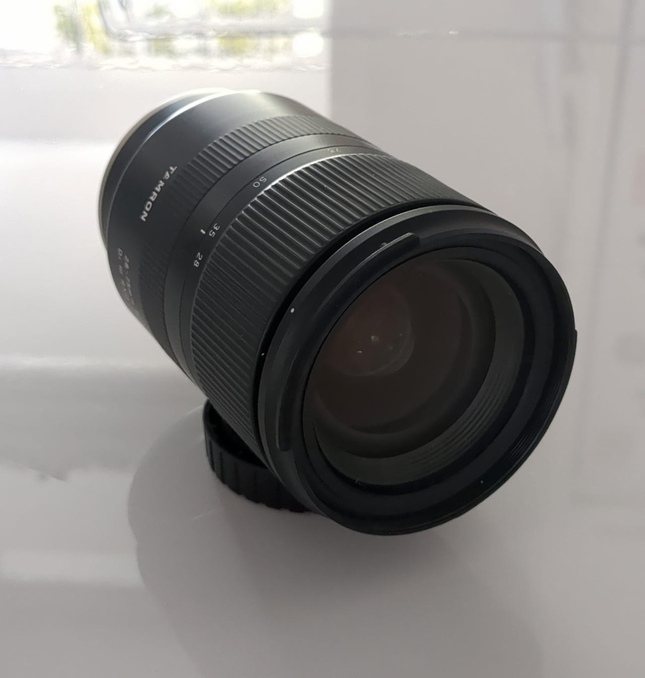 Tamron 28-75mm f/2.8 Di III RXD Sony FE | Tori