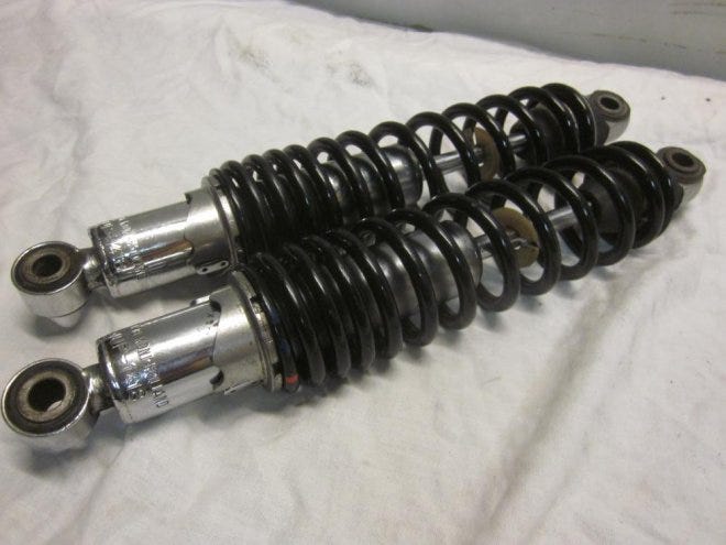 Koni 1418 iskunvaimennin pari 330mm