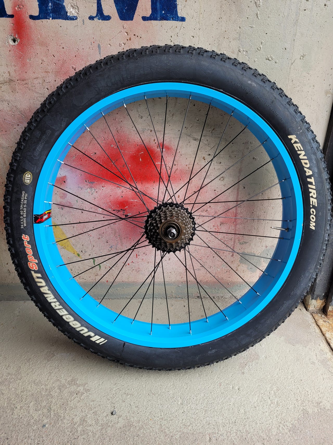 Kenda Fatbike Rengas Sininen 26x4.0 | Tori