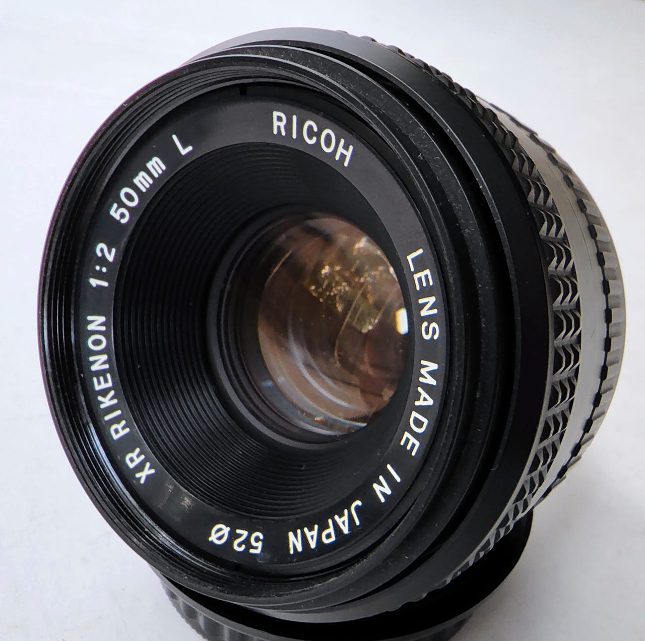 Ricoh XR Rikenon 50mm f/2 L - Japanese Summicron | Tori