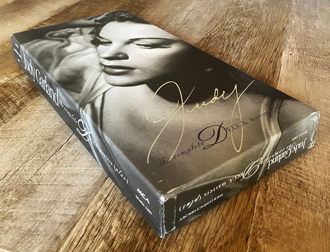 クラシック Judy Garland: The Complete Decca Master The Complete Decca Masters (Plus) - Album by Judy Garland