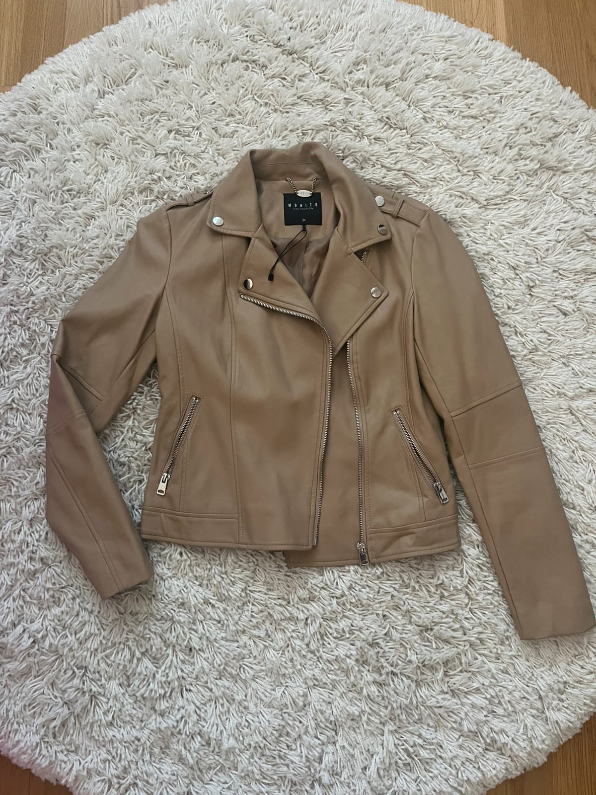 Beige nahkatakki koko s