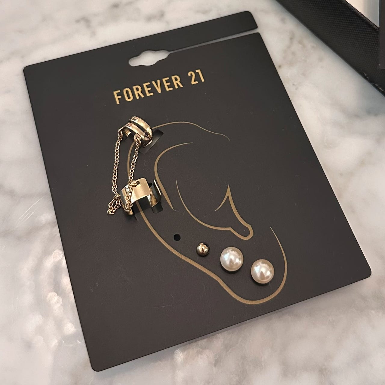 Forever 21 korvakorut