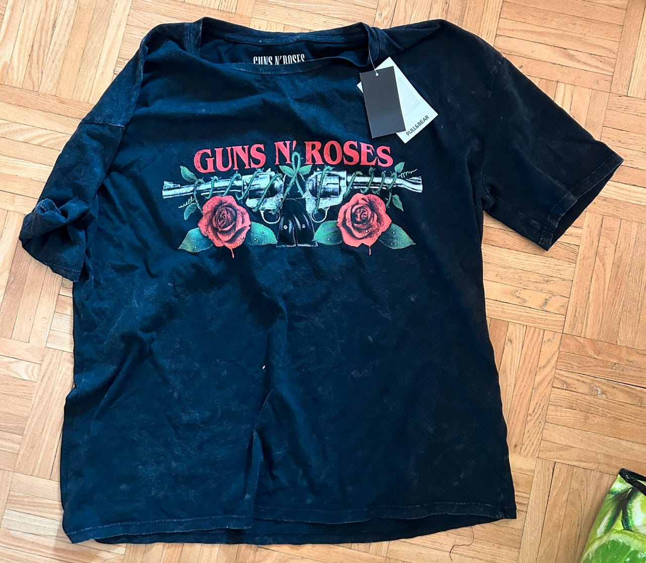 Uusi Guns n’Roses T-paita. Koko XL. | Tori