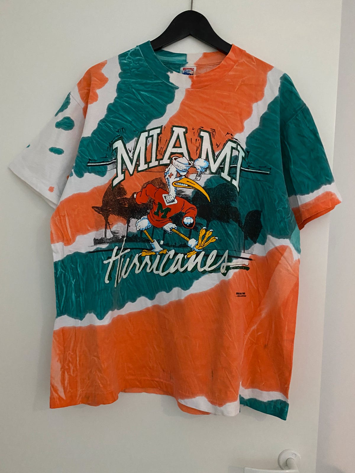 MIAMI HURRICANES Tori