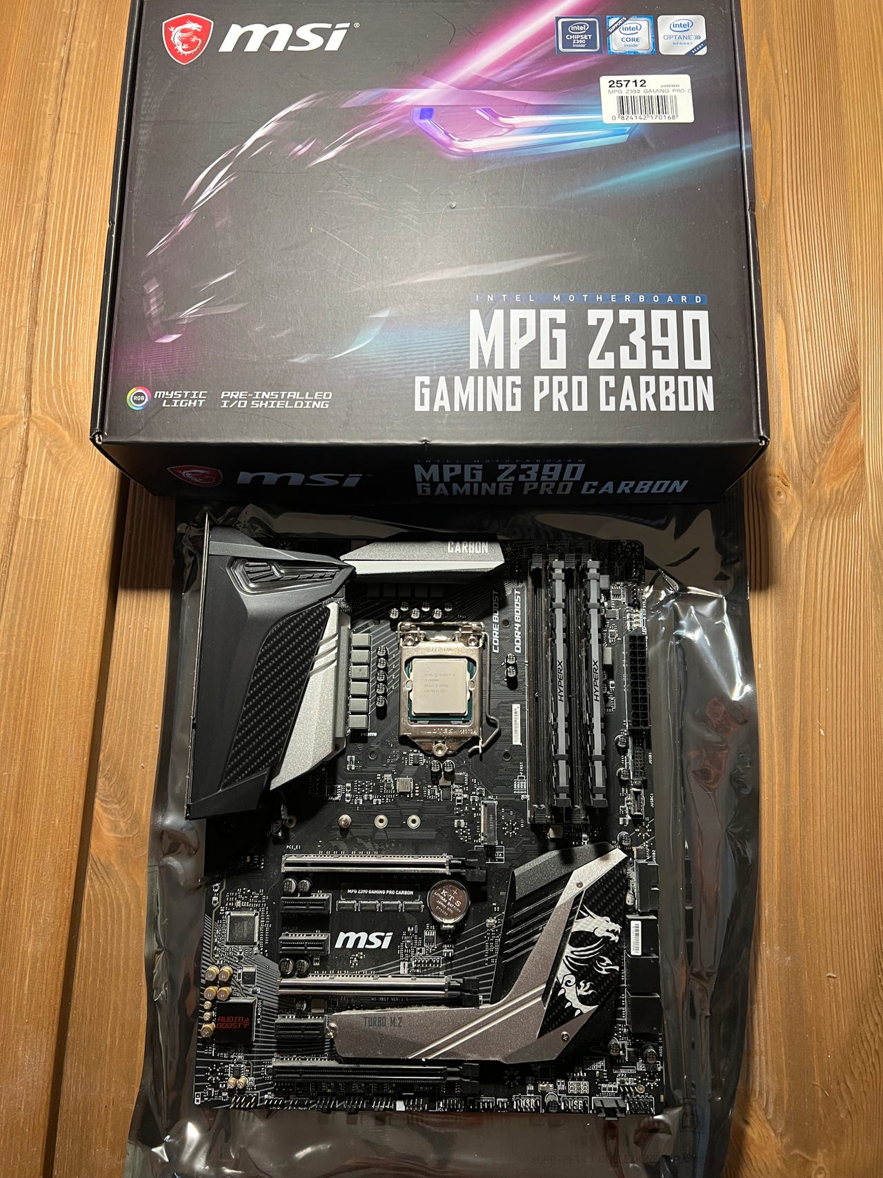 Core i5-9600K & MSI Z390 & 8*2gbメモリ セット Core i5-9600K & MSI Z390 & 8*2gbメモリ セット