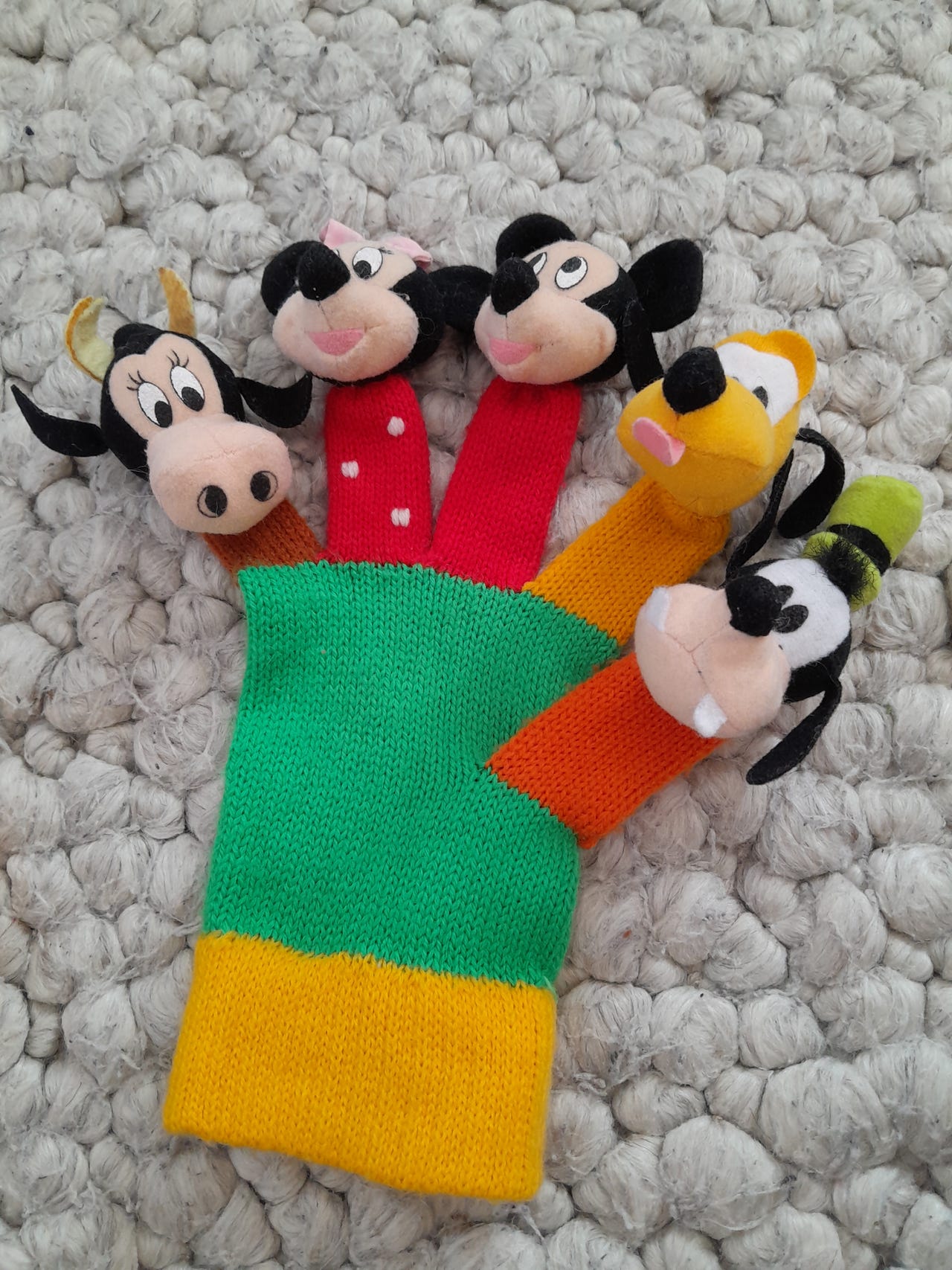 disney-sorminukke-sormikas-tori