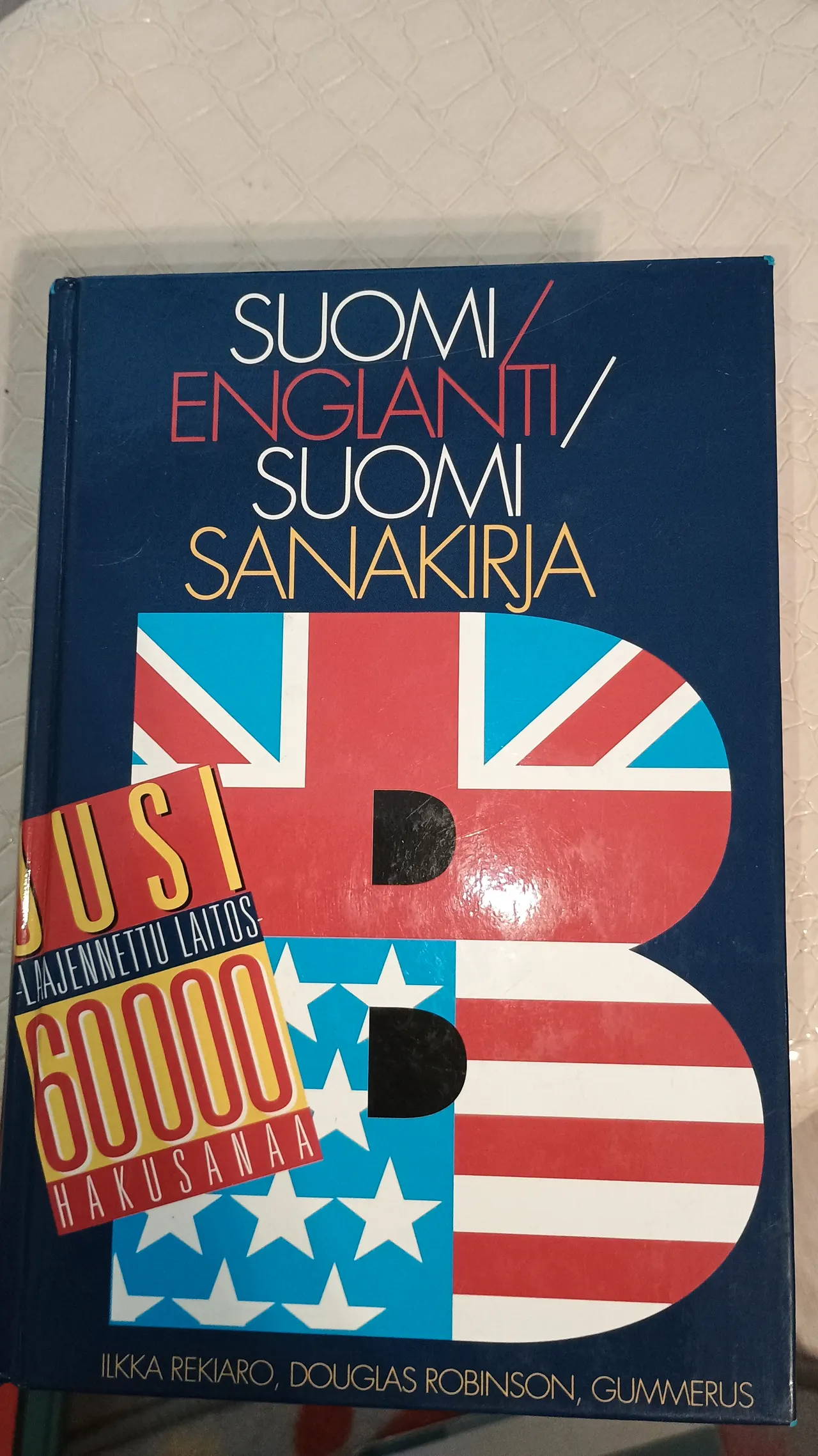 Suomi Englanti Suomi sanakirja 1460 sivua | Tori