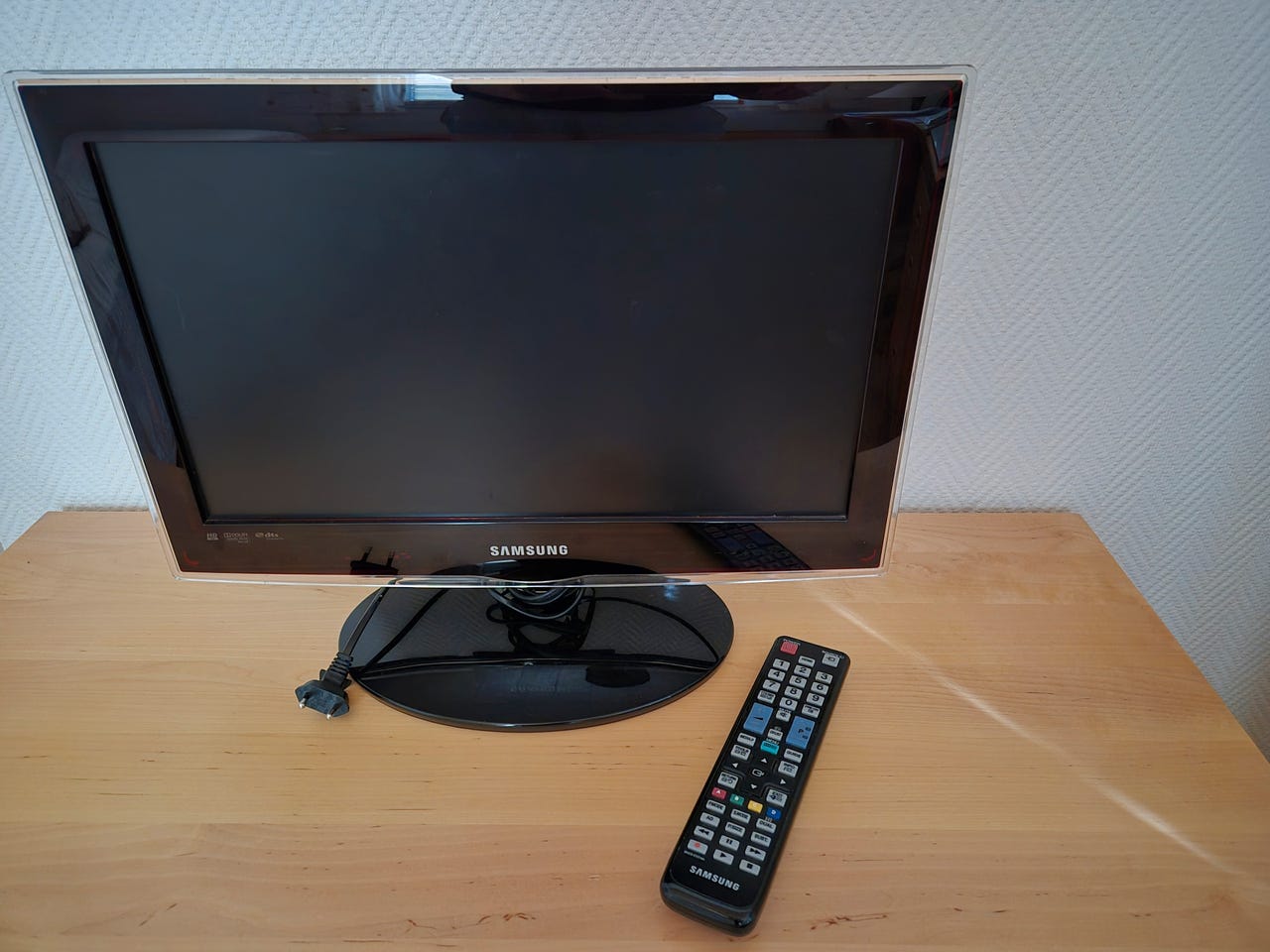 TV Samsung Led  21
