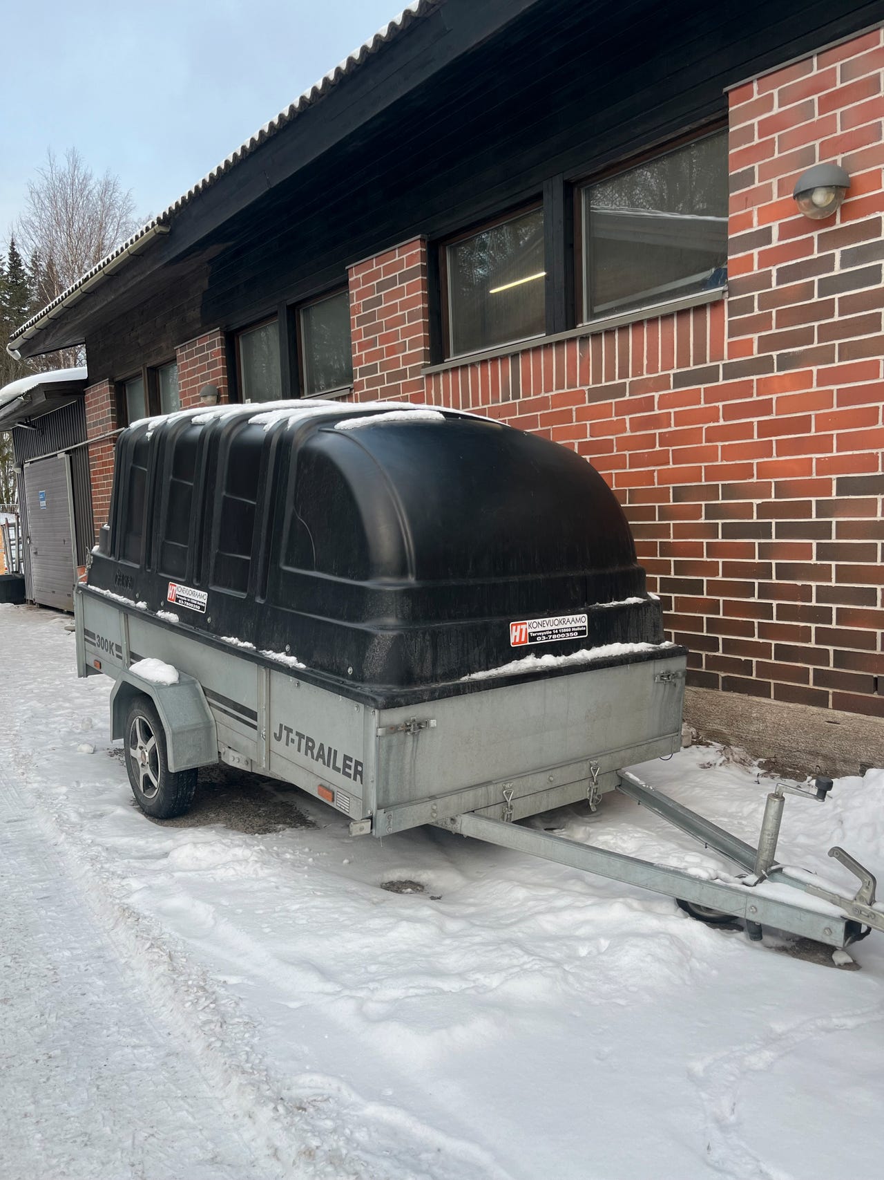 Vuokrataan peräkärry