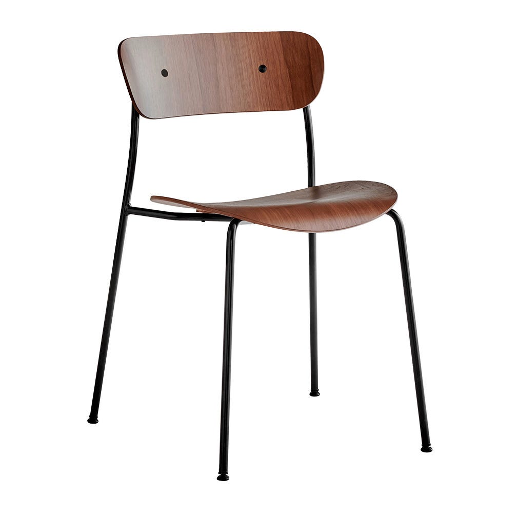 &Tradition Pavilion AV1 -tuoli pähkinä/musta (ovh. 328,00 €)