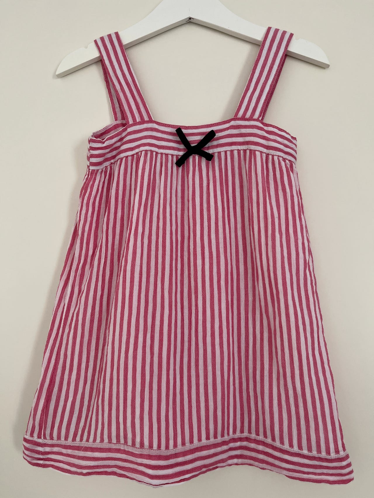 Tyttöjen mekko koko 92-100 cm