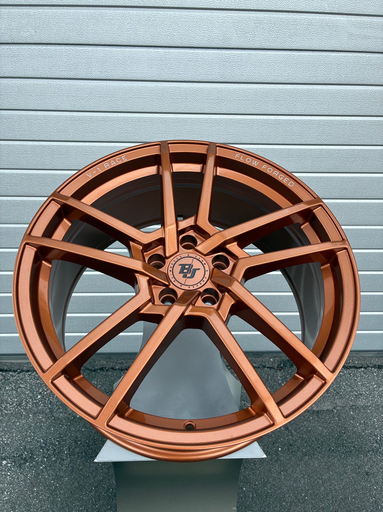 BJ Wheels V-1 19 kevytmetallivanteet