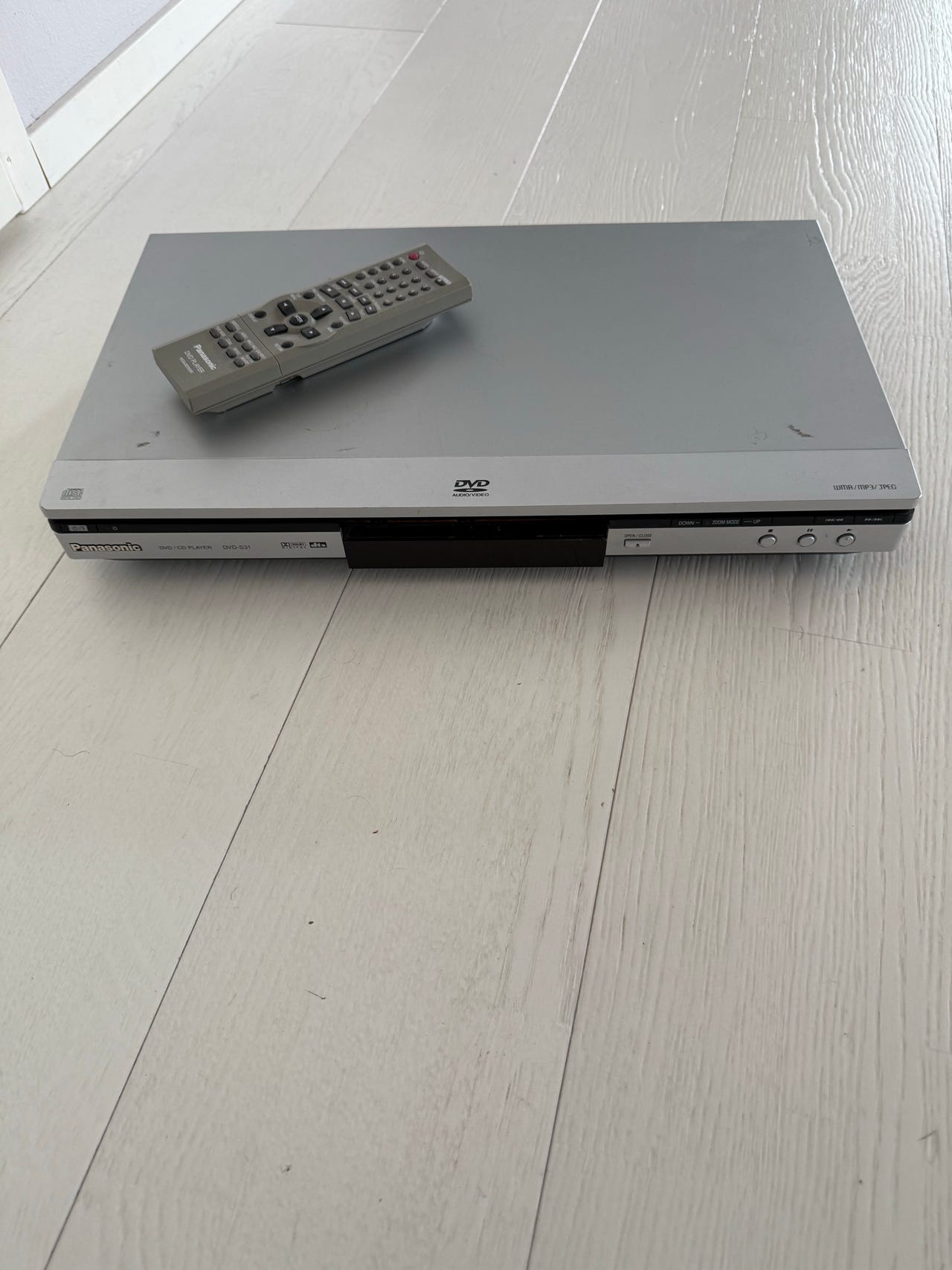 Panasonic DVD-S31