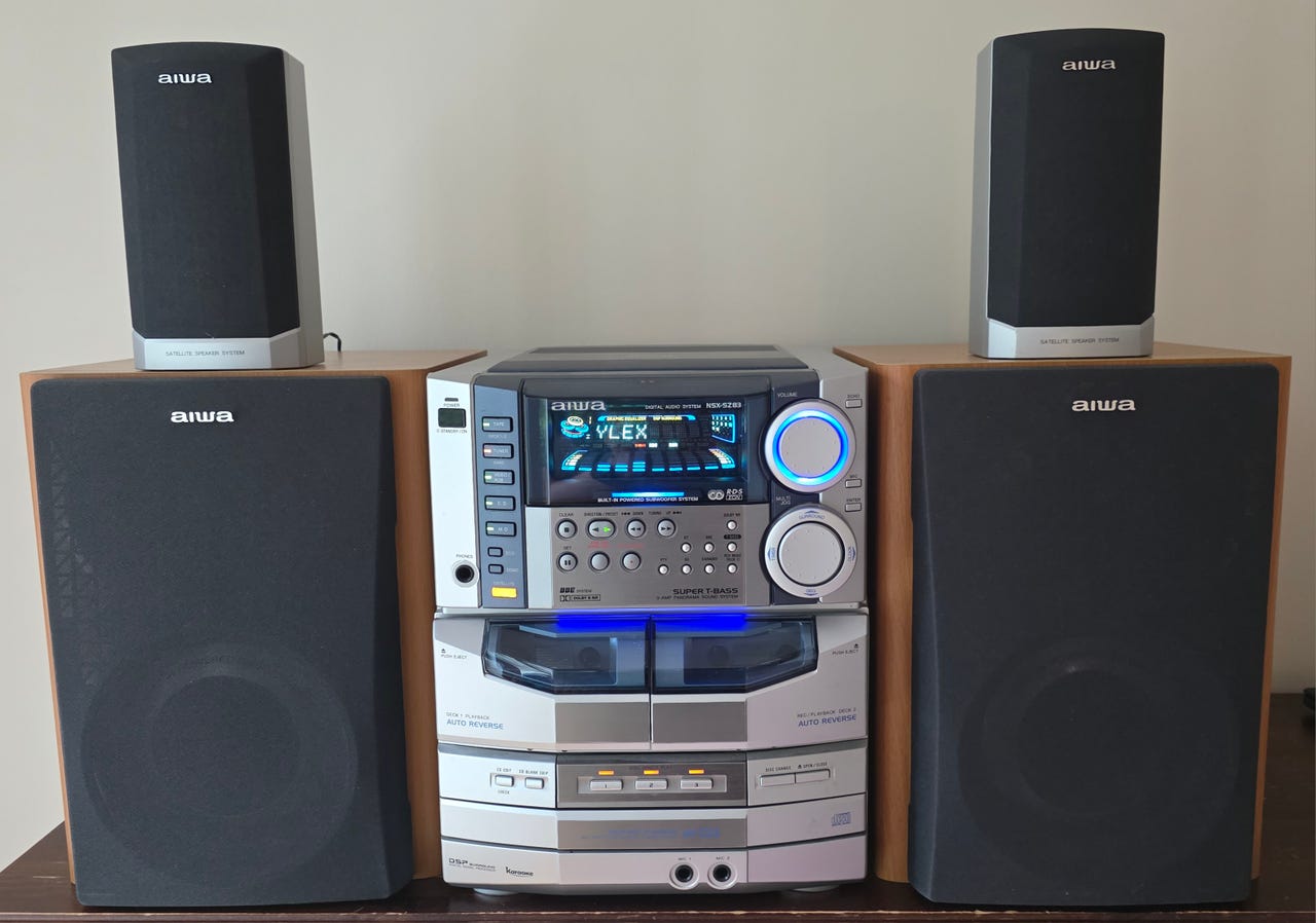 Aiwa NSX-SZ83 stereot, radio, karaoke | Tori