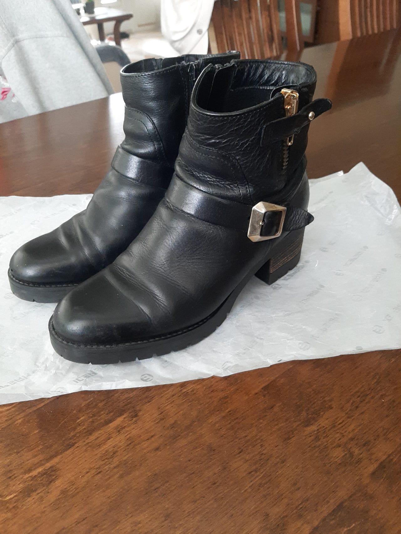 Nilkkurit nahkaa Ois. Koko 38