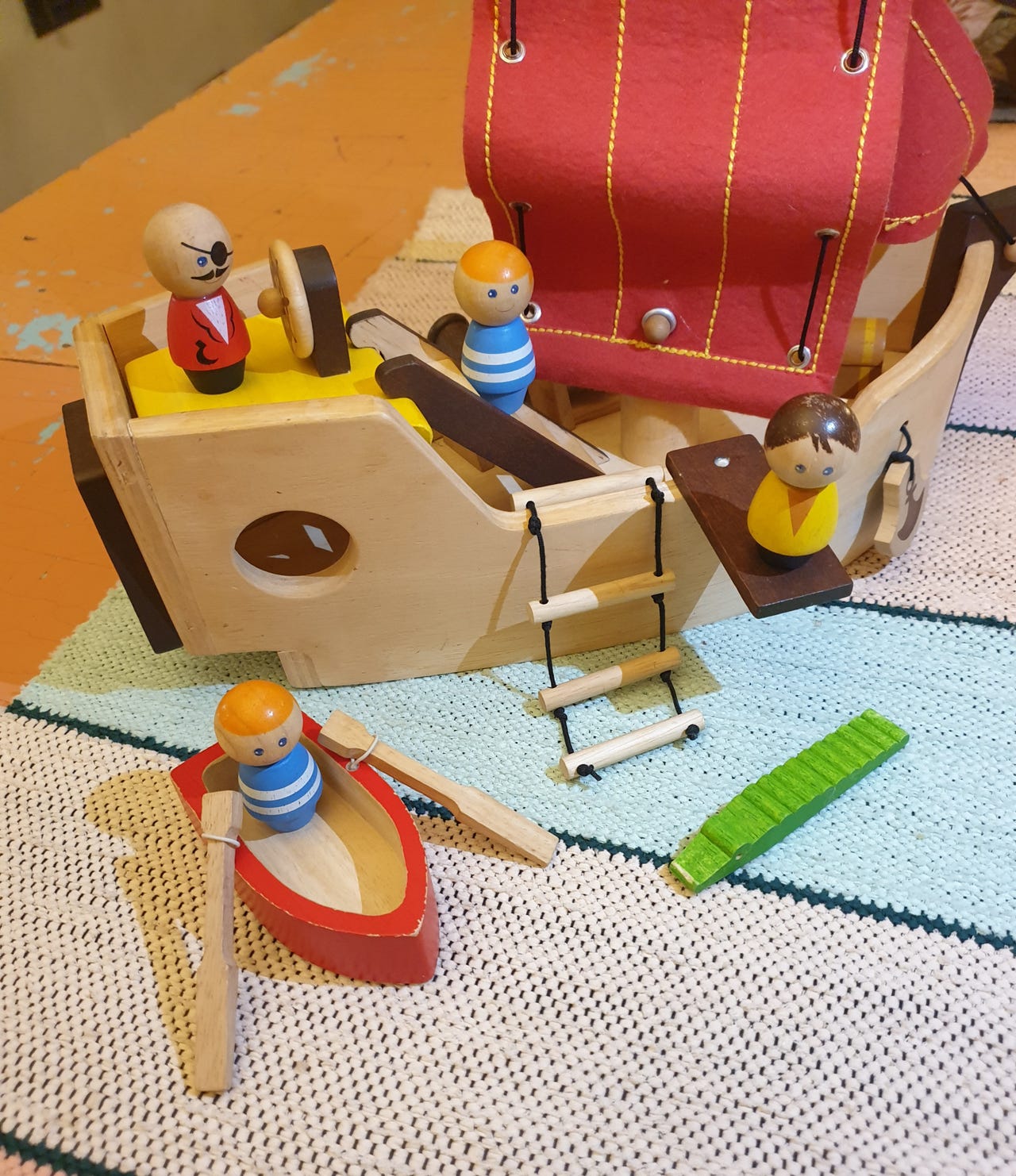Ovh 99.90€ Puiset plan toys lelut