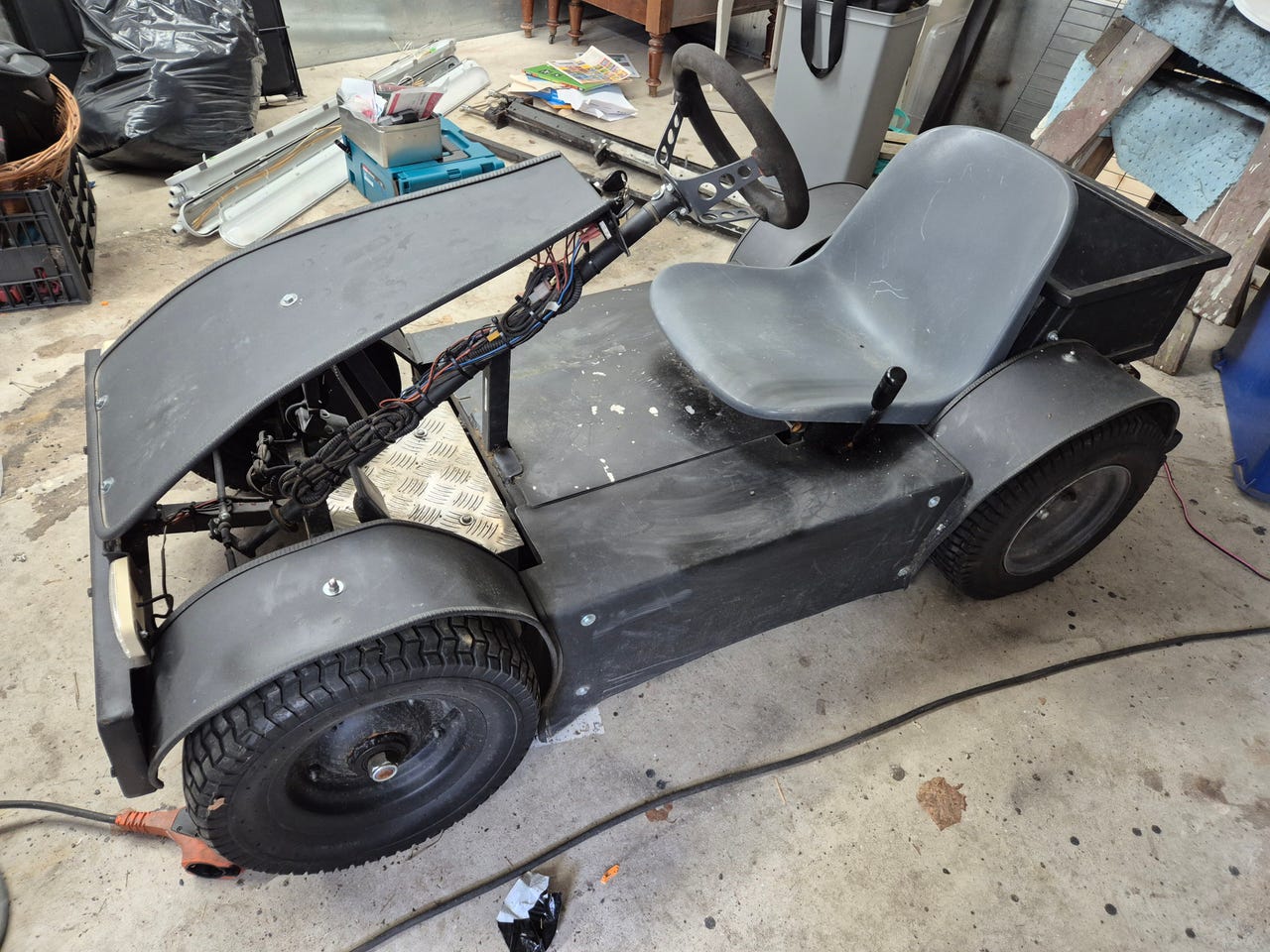 Lokariauto liikennevakuutettu
