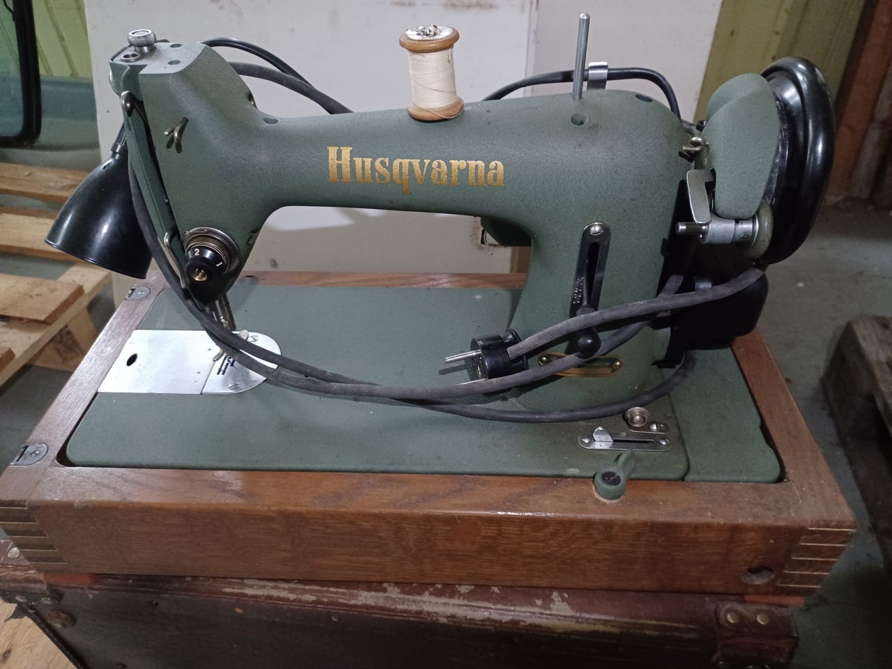 Husqvarna ompelukone