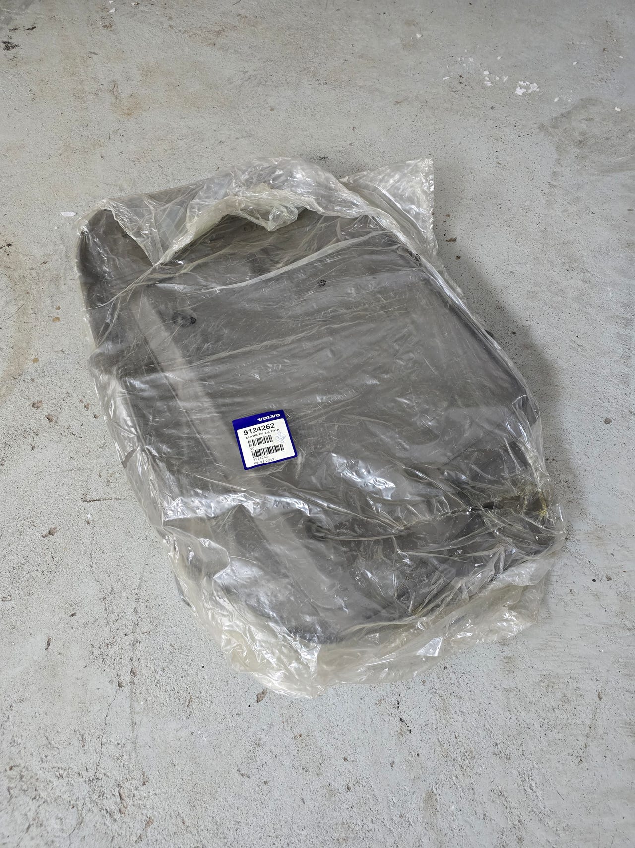 Volvo V40 uusi kumimattosarja