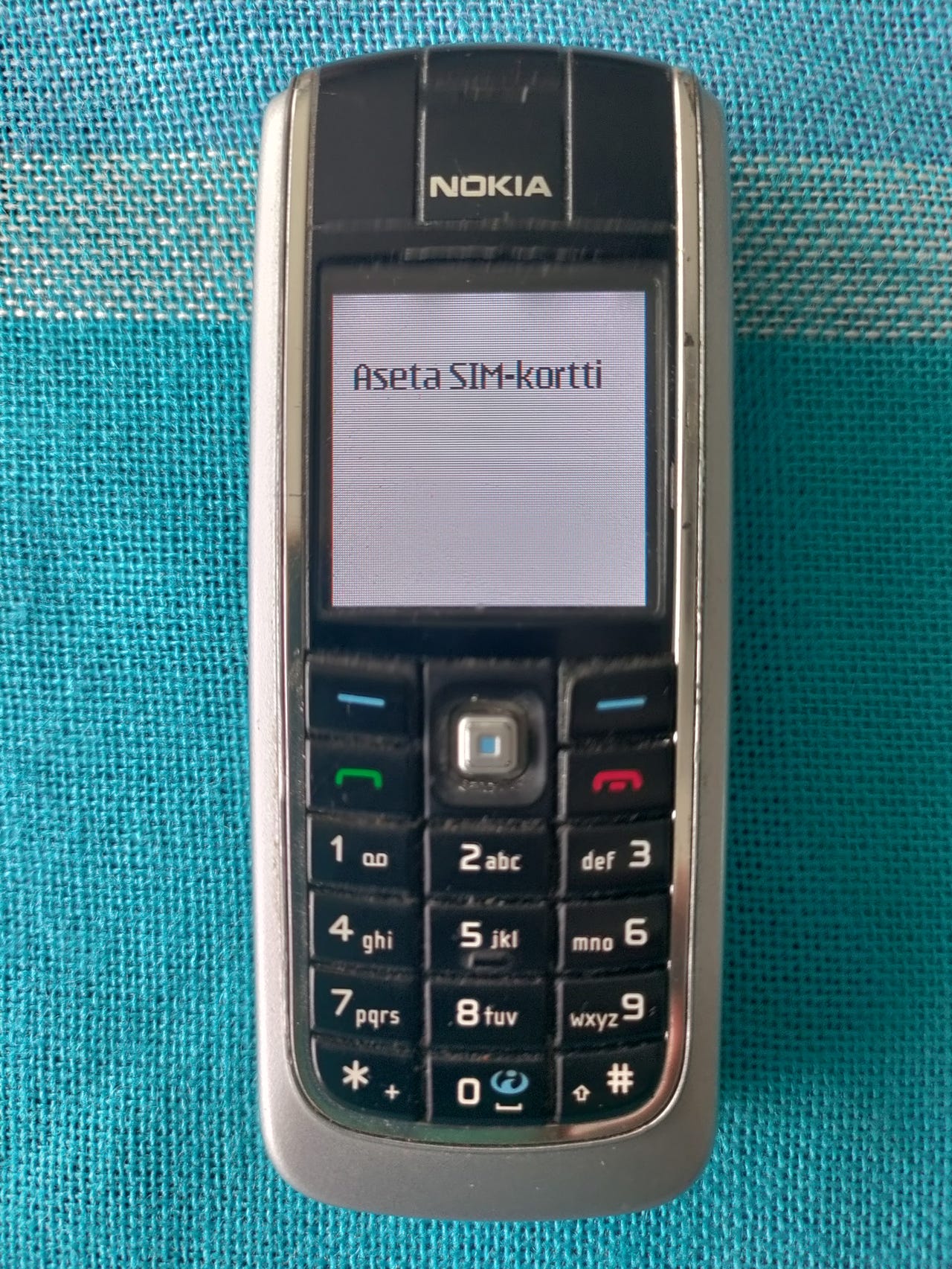 Huawei P 8 lite älypuhelin 16 GB+Nokia 6021