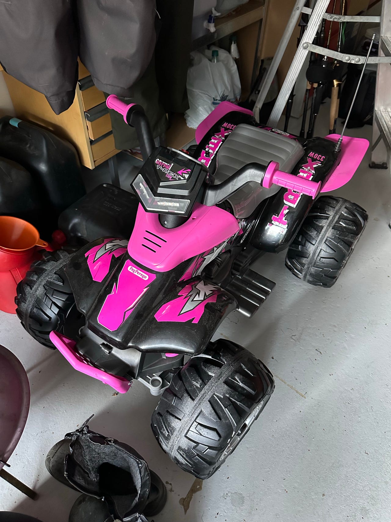 Peg-Pérego sähköauto, Corral T-Rex 330W, 12V