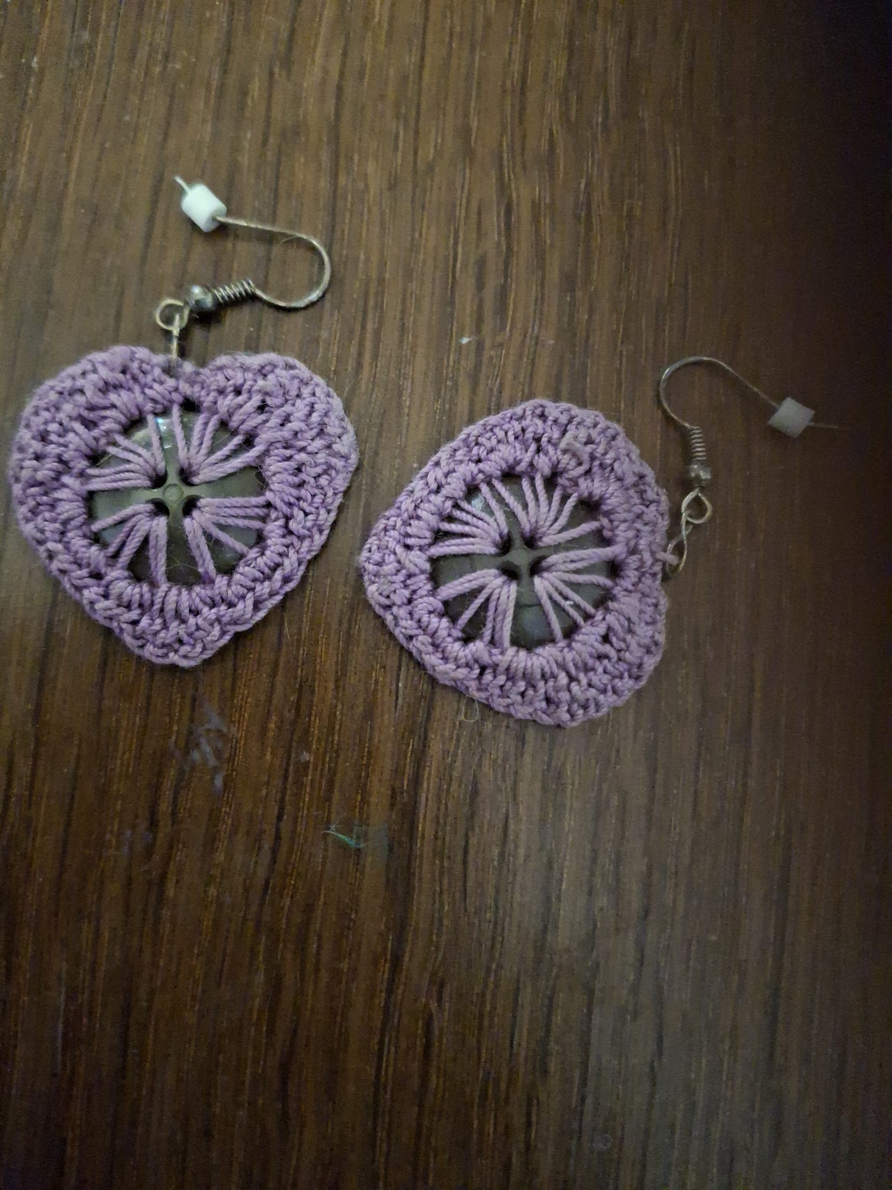 Violetit, lilat korvakorut
