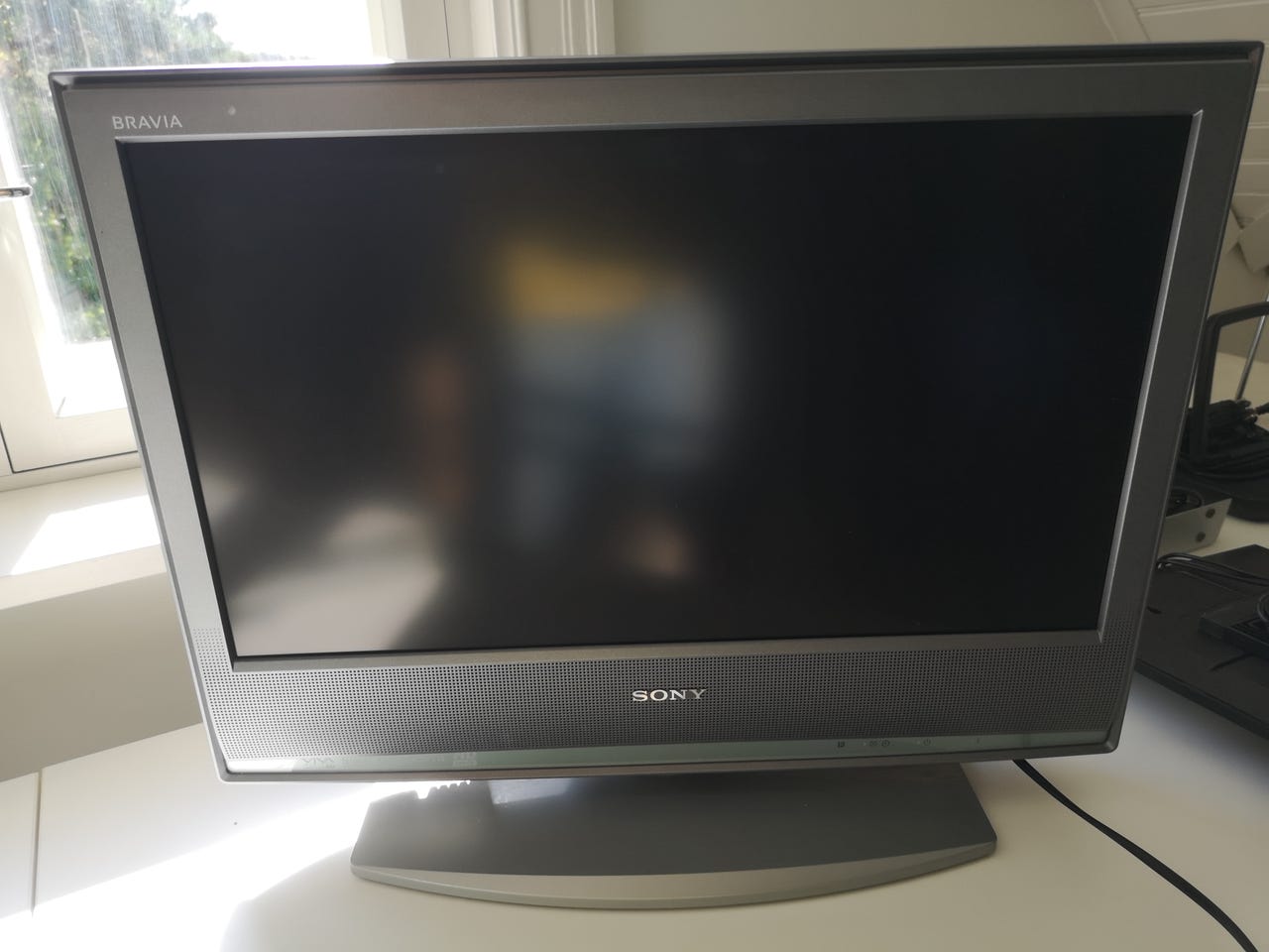 Sony KDL-20S2000 LCD-televisio 20 tuumaa | Tori