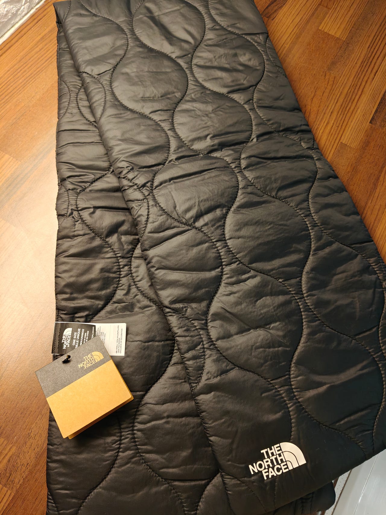 The North face (kaula huivi)