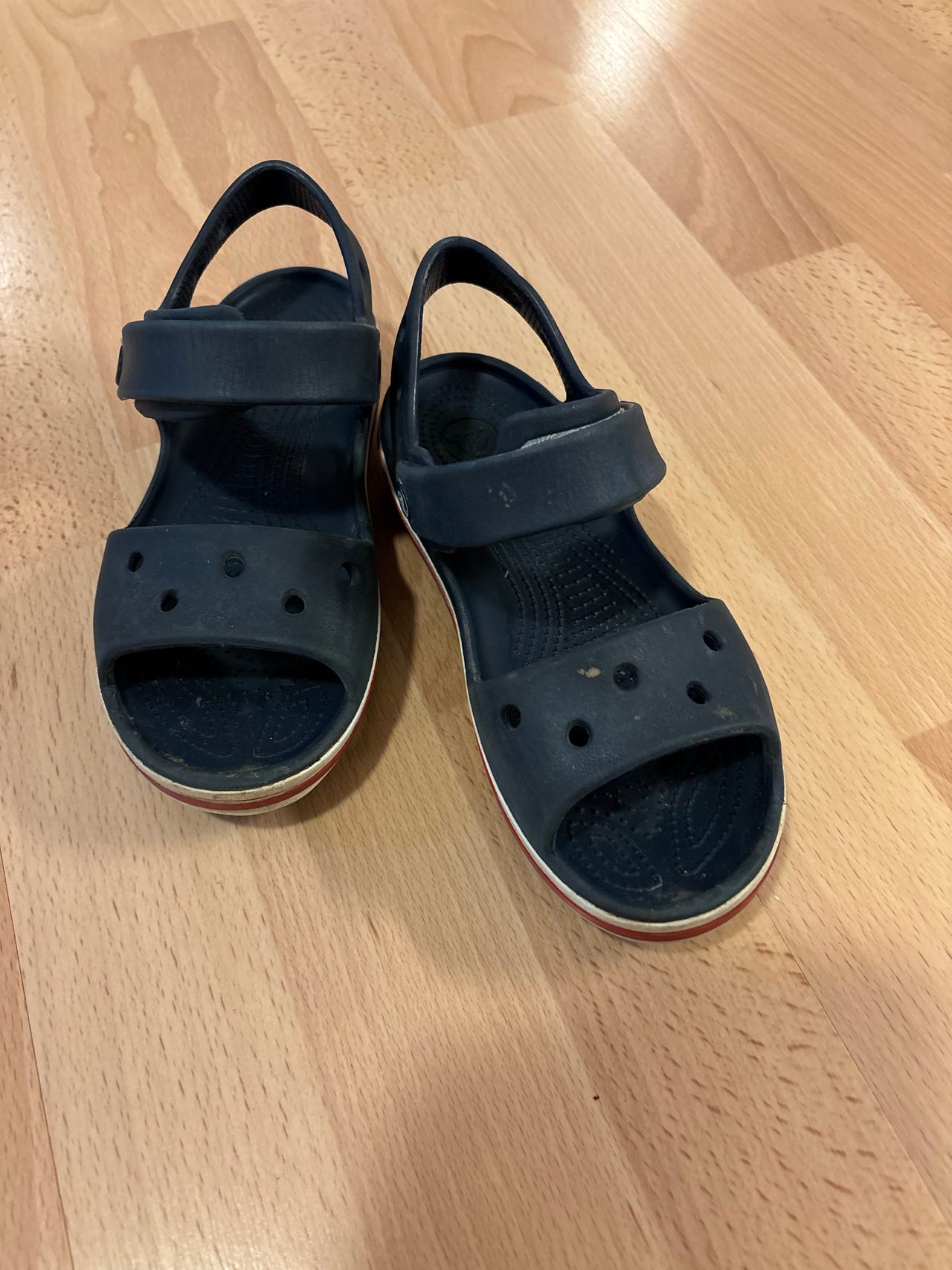 Crocs Lasten sandaalit J2