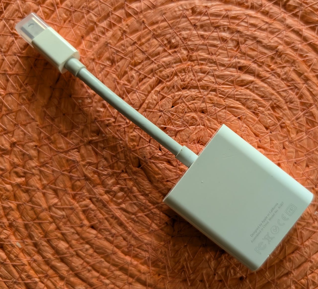Apple MiniDisplayPort to VGA adapteri