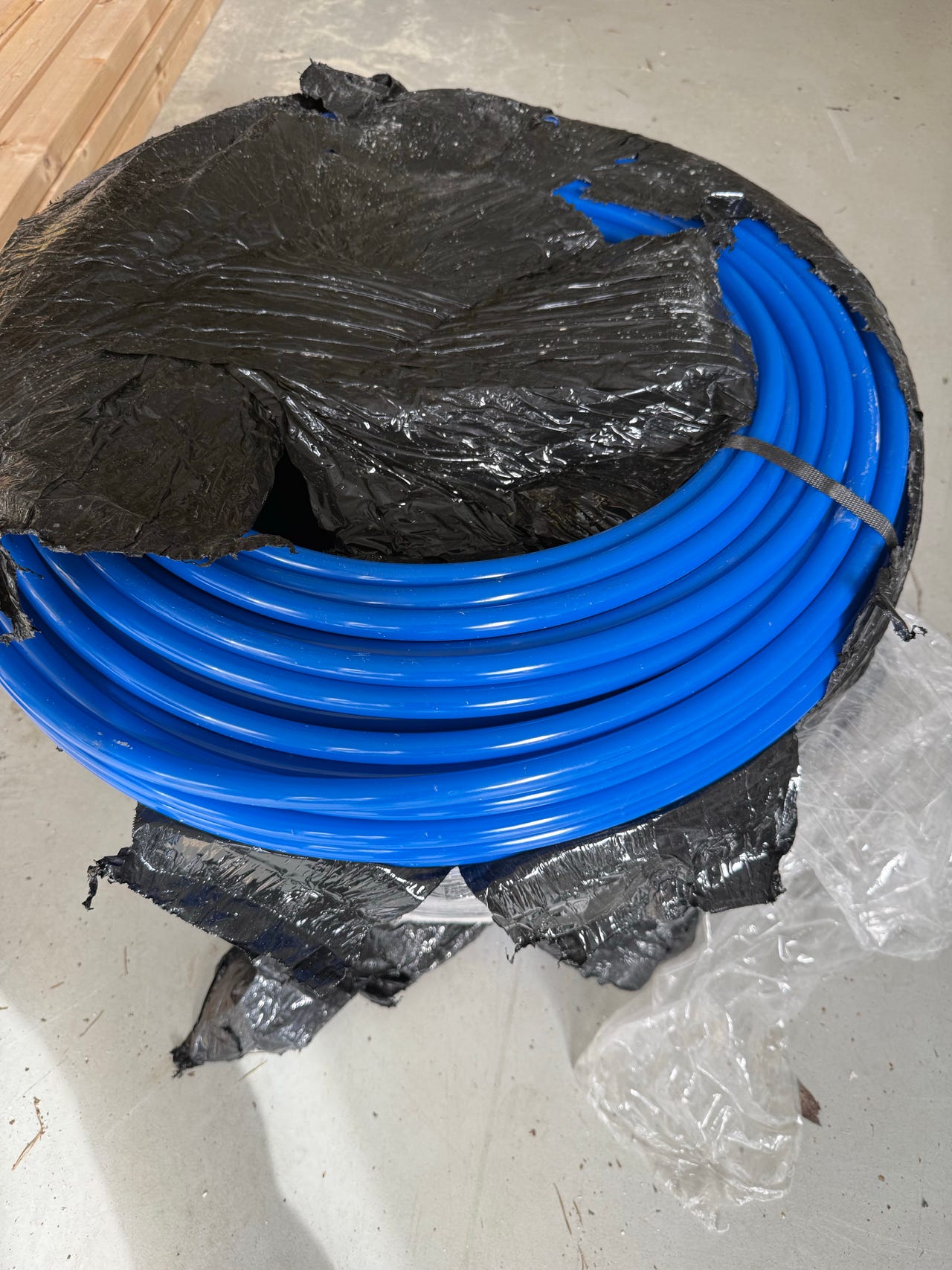 Enerline lämpöputki 16 X2,0 mm Sininen 600 m