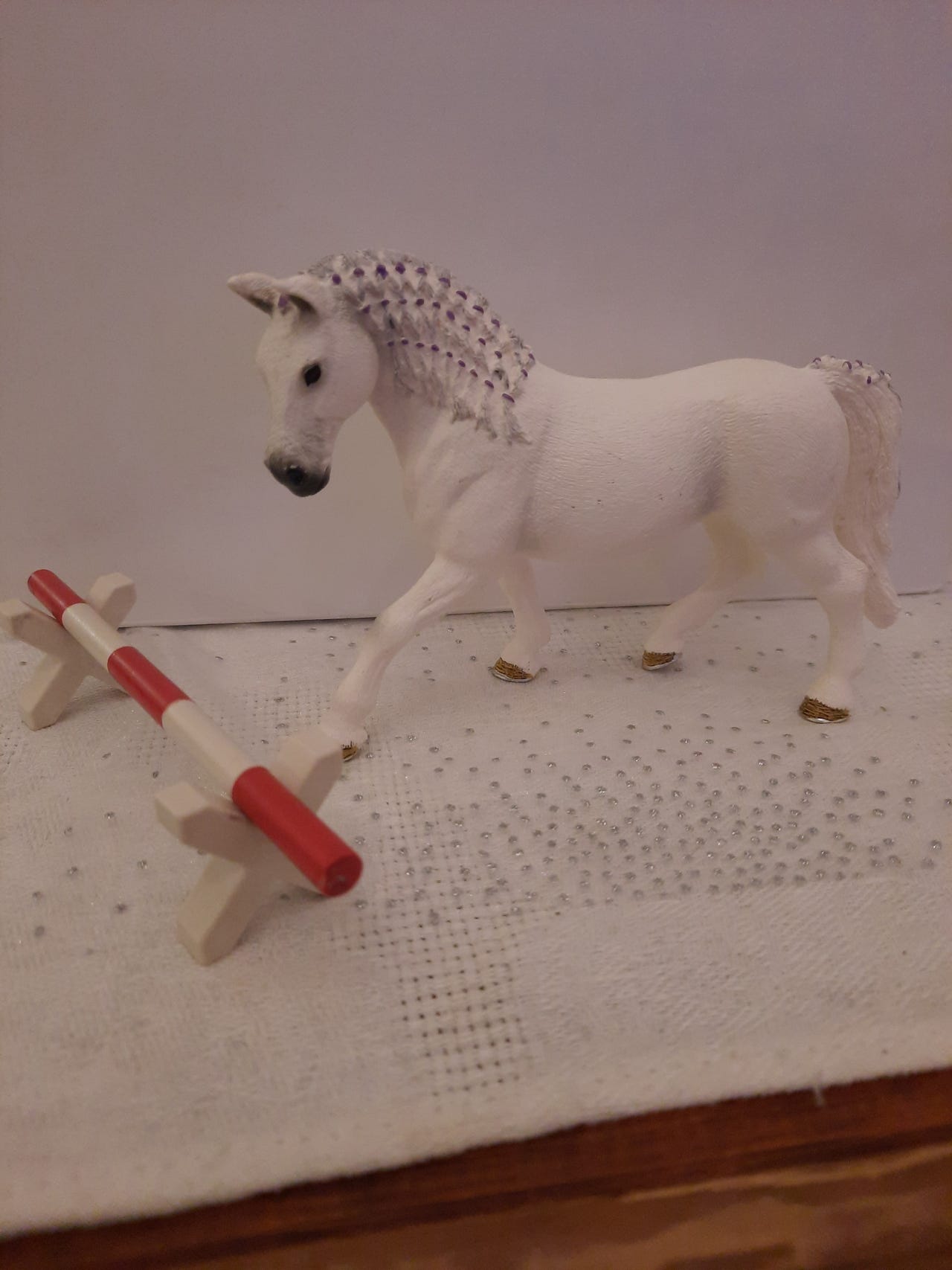 Schleich Lipizzan hevonen tamma + kavaletti