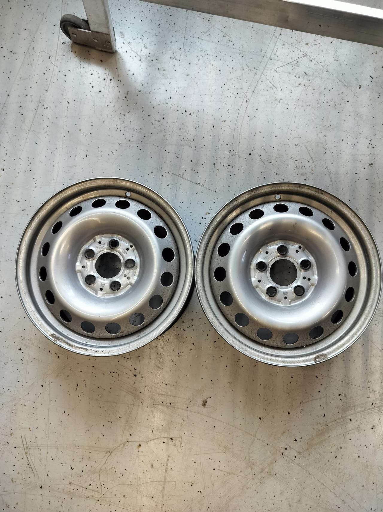 Mercedes-benz Vito Peltivanteet 16"