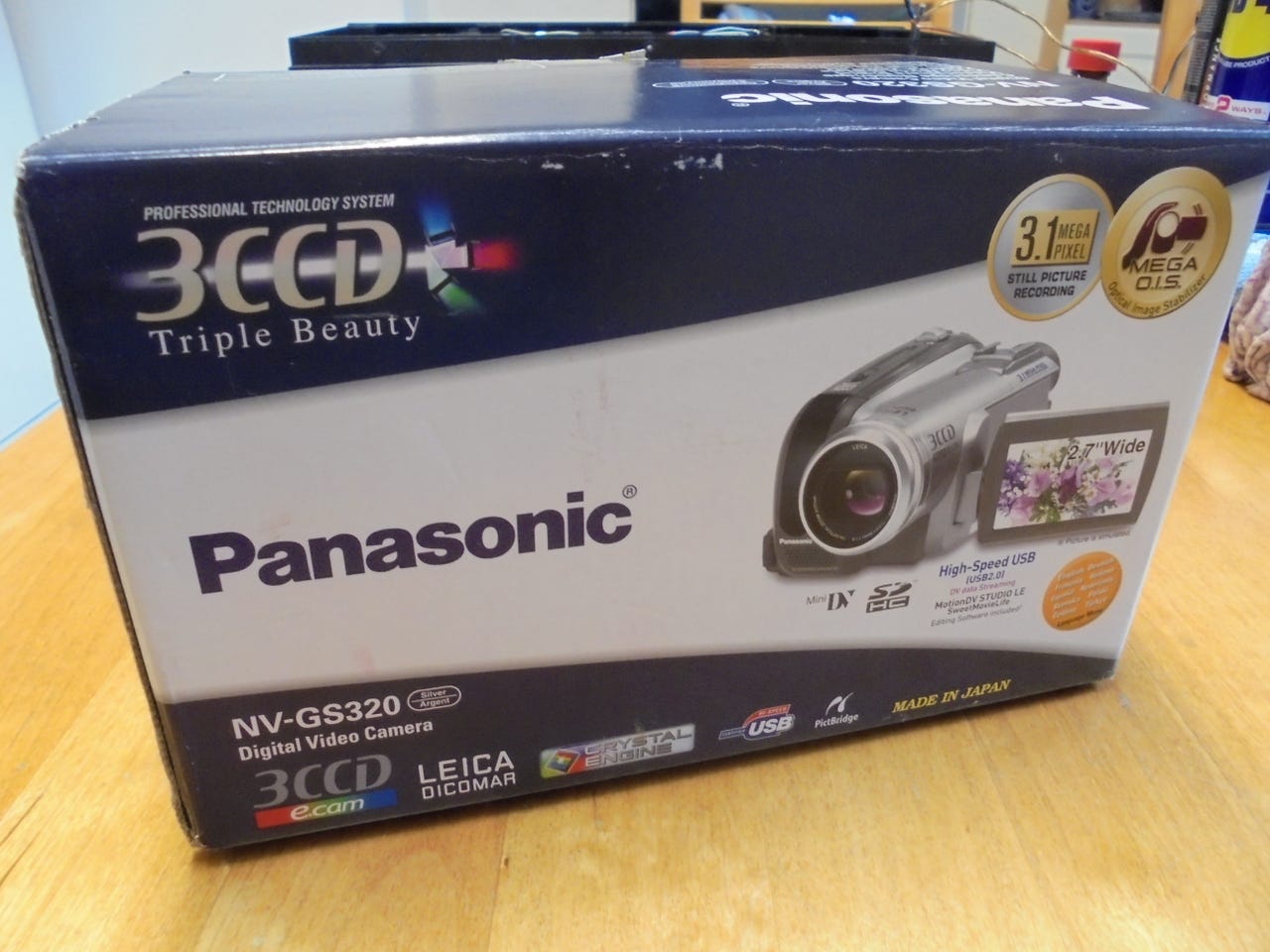 Panasonic NV-GS320 MiniDV videokamera toimitettuna Tori