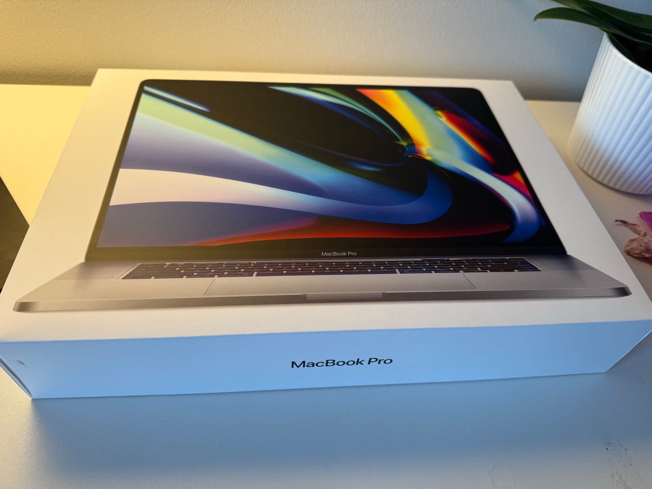 【美品】MacBook Pro 16 2019 Ram 32GB/512GB MacBook Pro (16-inch, 2019) - 技術仕様 - Apple サポート (日本)