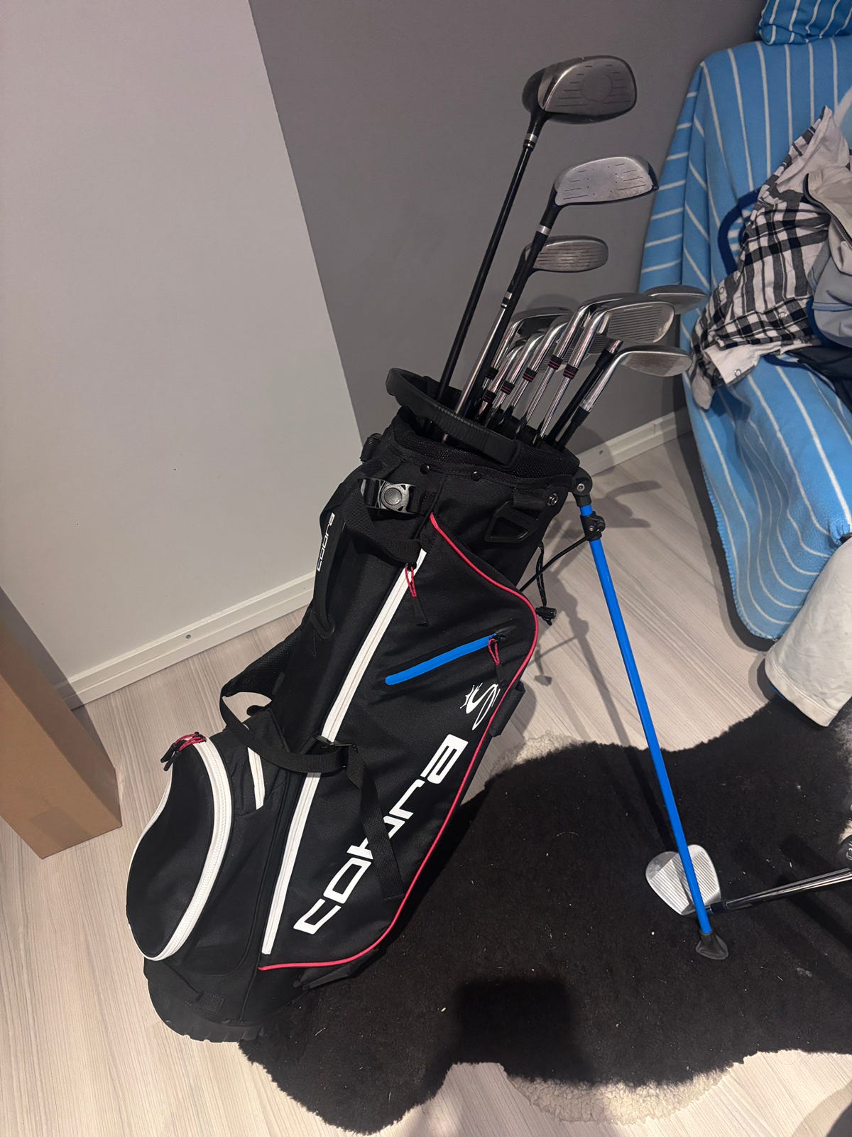 golfsetti pl. putteri